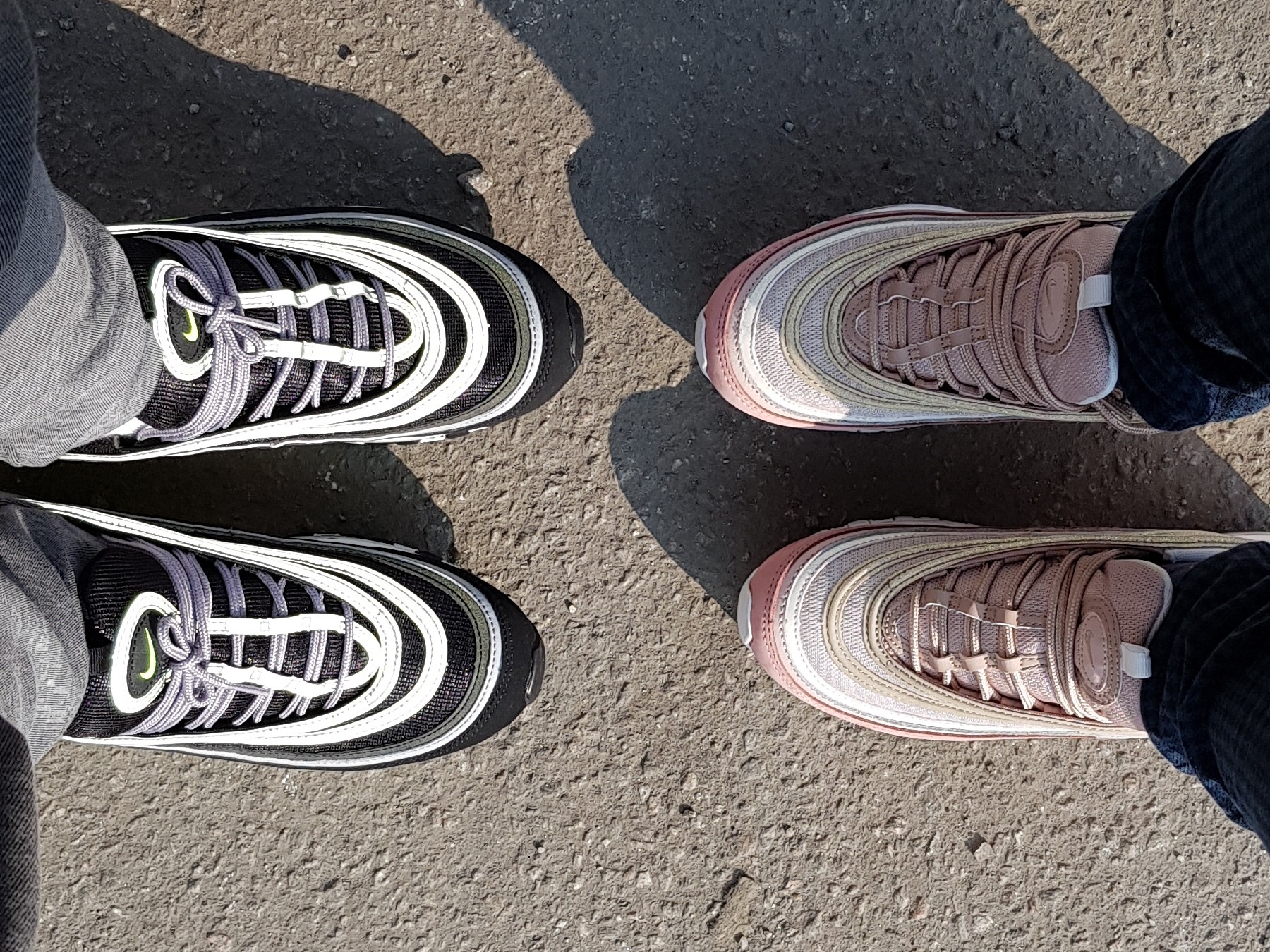 Nike Air Max 97 Particle Beige, Nike Air Max 97 OG Black Volt Asia 착용 스타일 - 3
