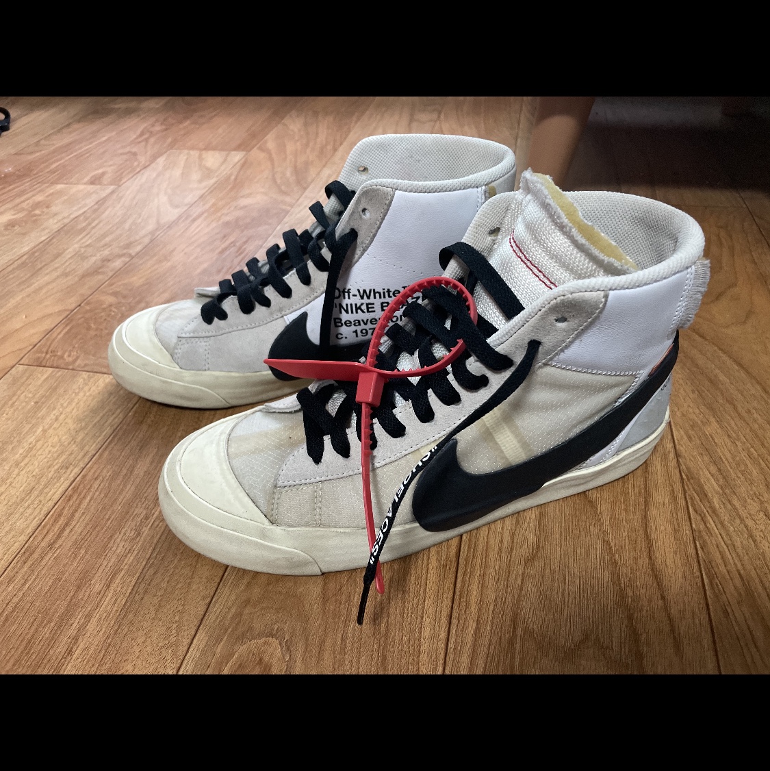 Nike x Off-White Blazer Mid White OG The Ten 착용 스타일 - 2