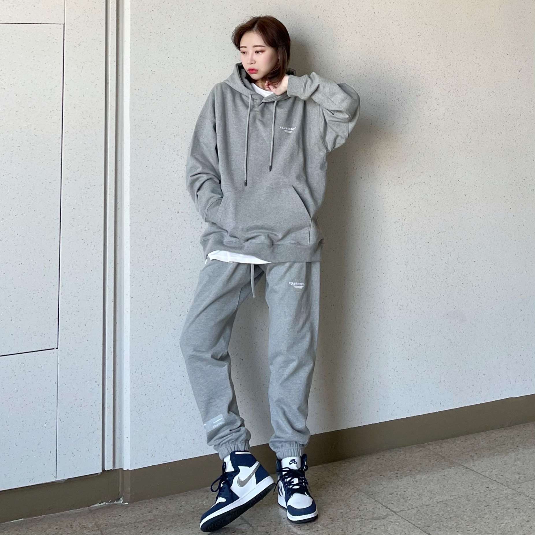 Jordan 1 Retro High OG CO.JP Midnight Navy, (GS) Jordan 1 Retro High OG CO.JP Midnight Navy 착용 스타일 - 4