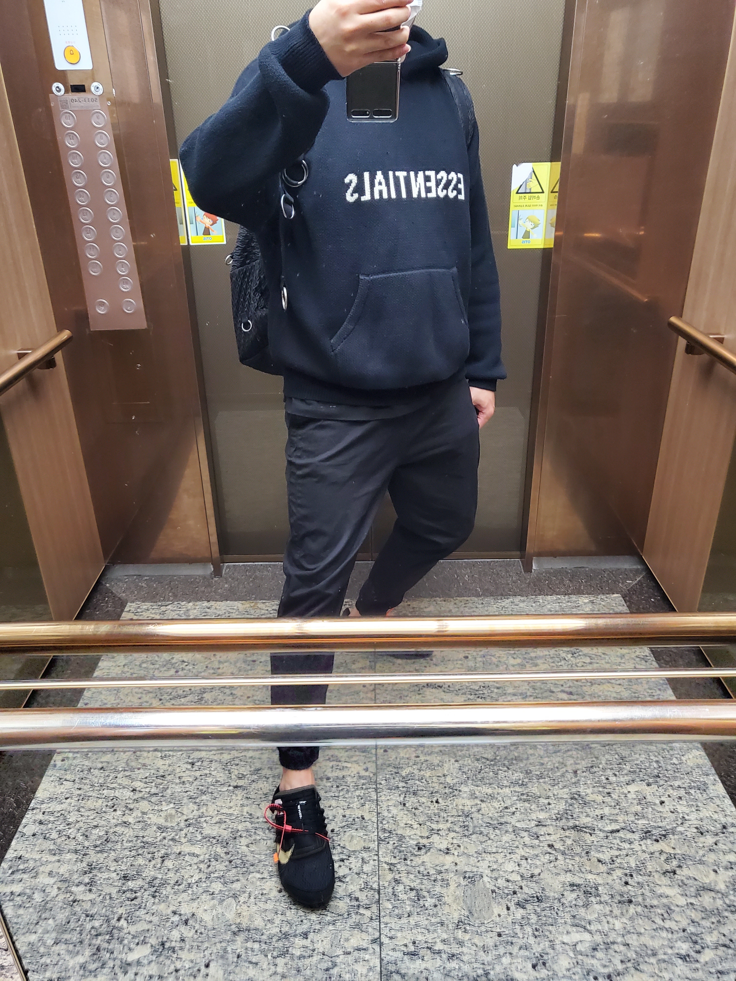 Nike x Off-White Air Presto Black, Essentials Knit Hoodie Black - 20FW 착용 스타일