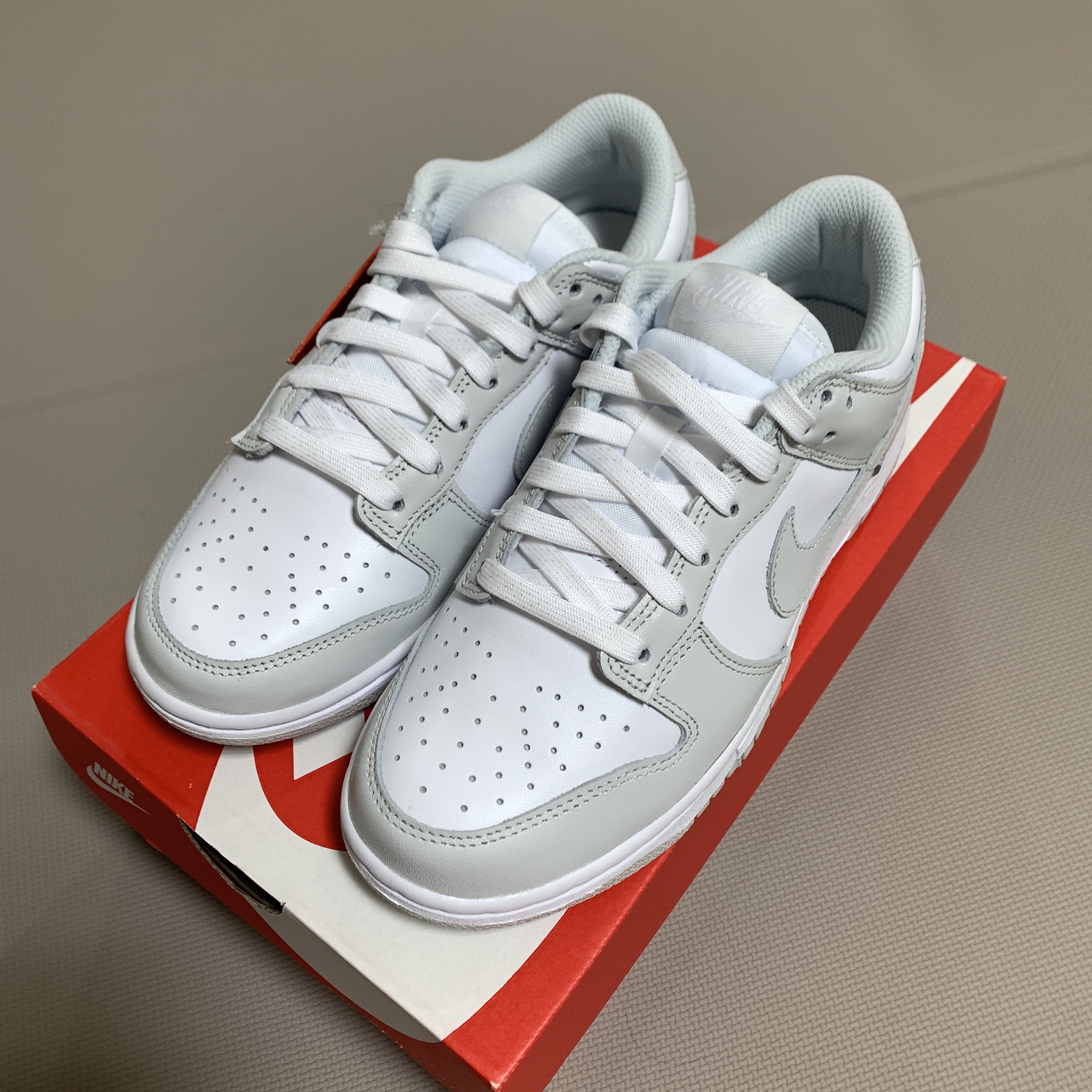 (W) Nike Dunk Low Photon Dust 착용 스타일 - 2