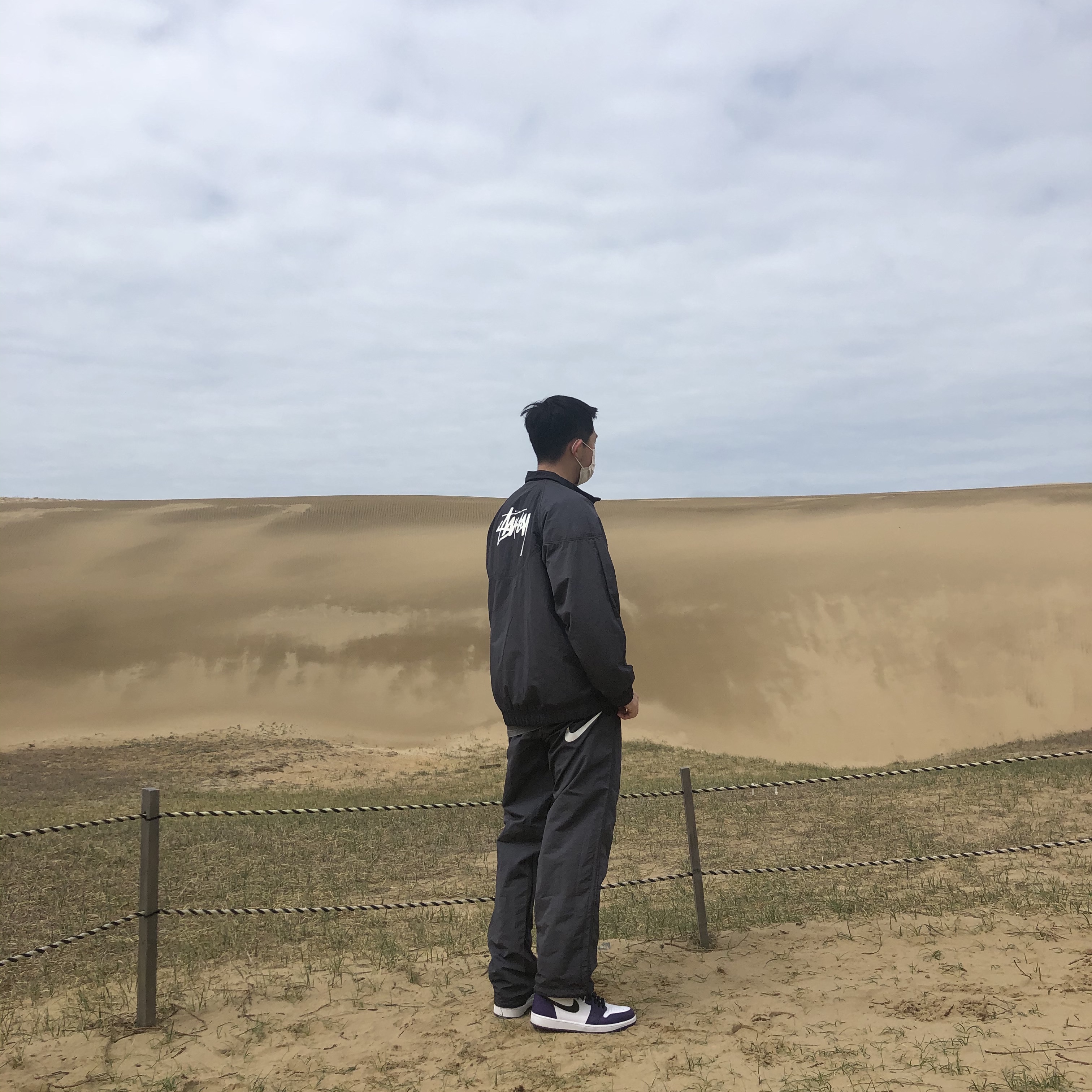 Nike x Stussy Windrunner Jacket Off Noir, Nike x Stussy Beach Pants Off Noir 착용 스타일 - 4