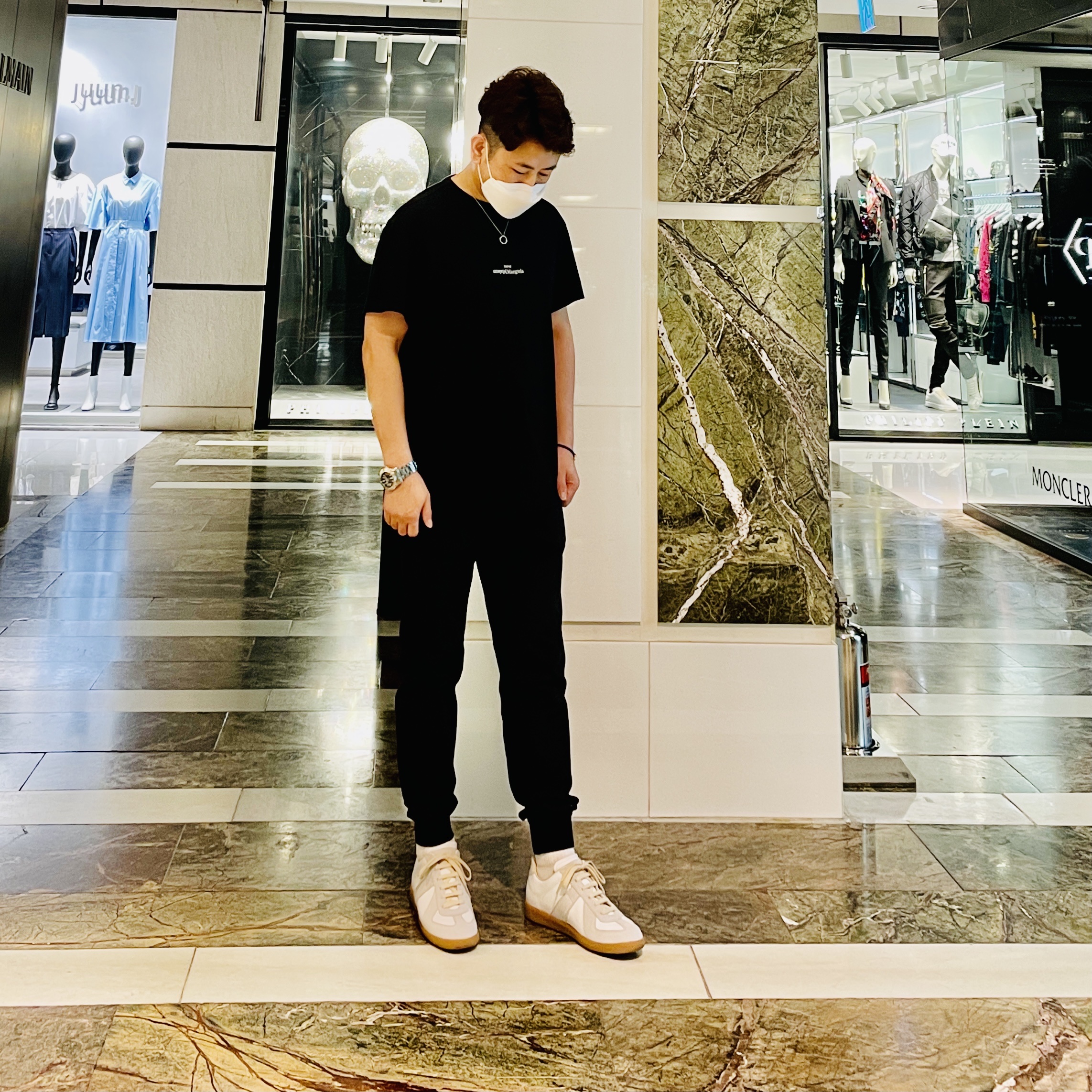 Maison Margiela Calfskin Replica Sneakers 착용 스타일 - 2