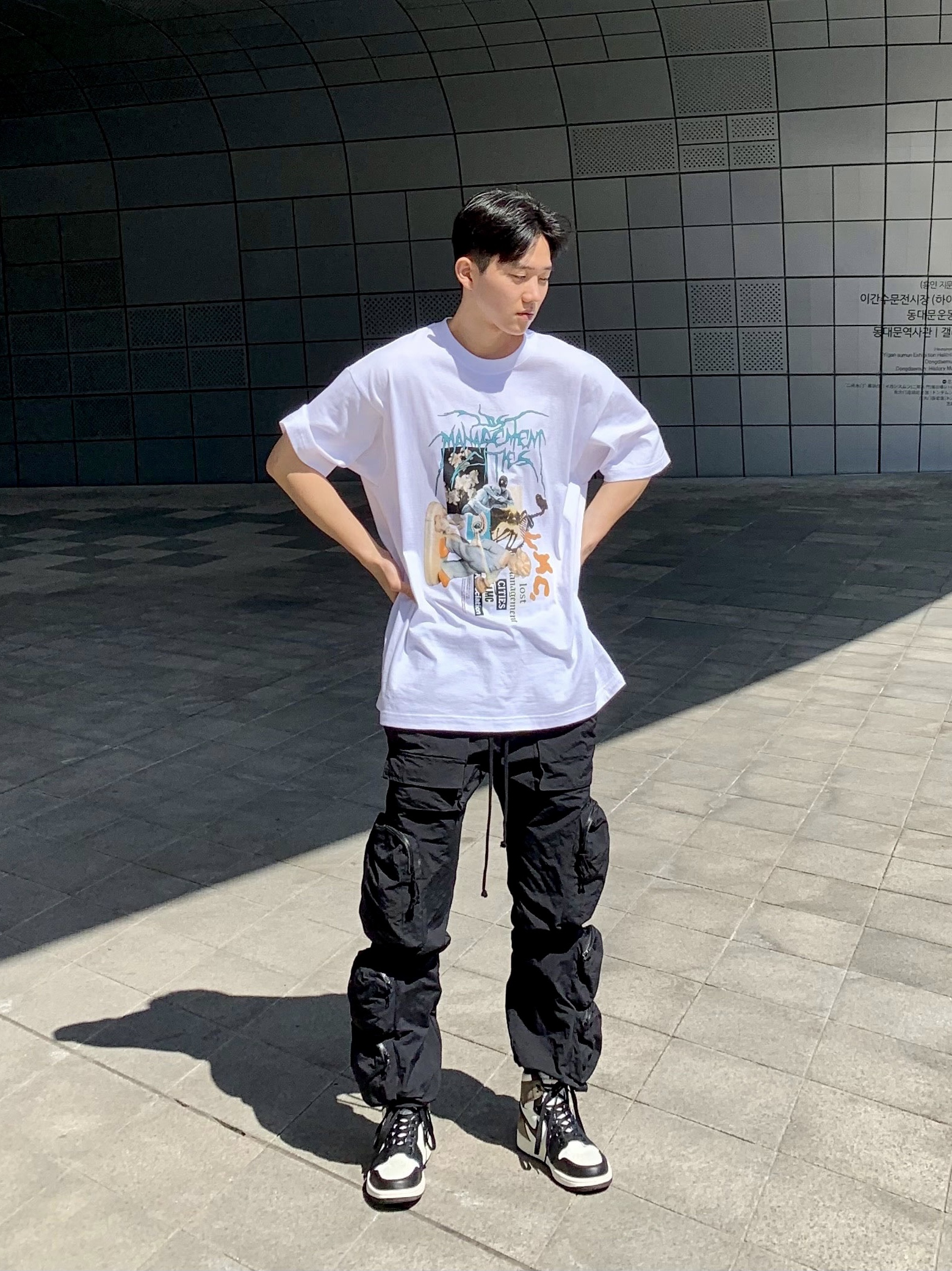 Jordan 1 Retro High OG Black Mocha 착용 스타일