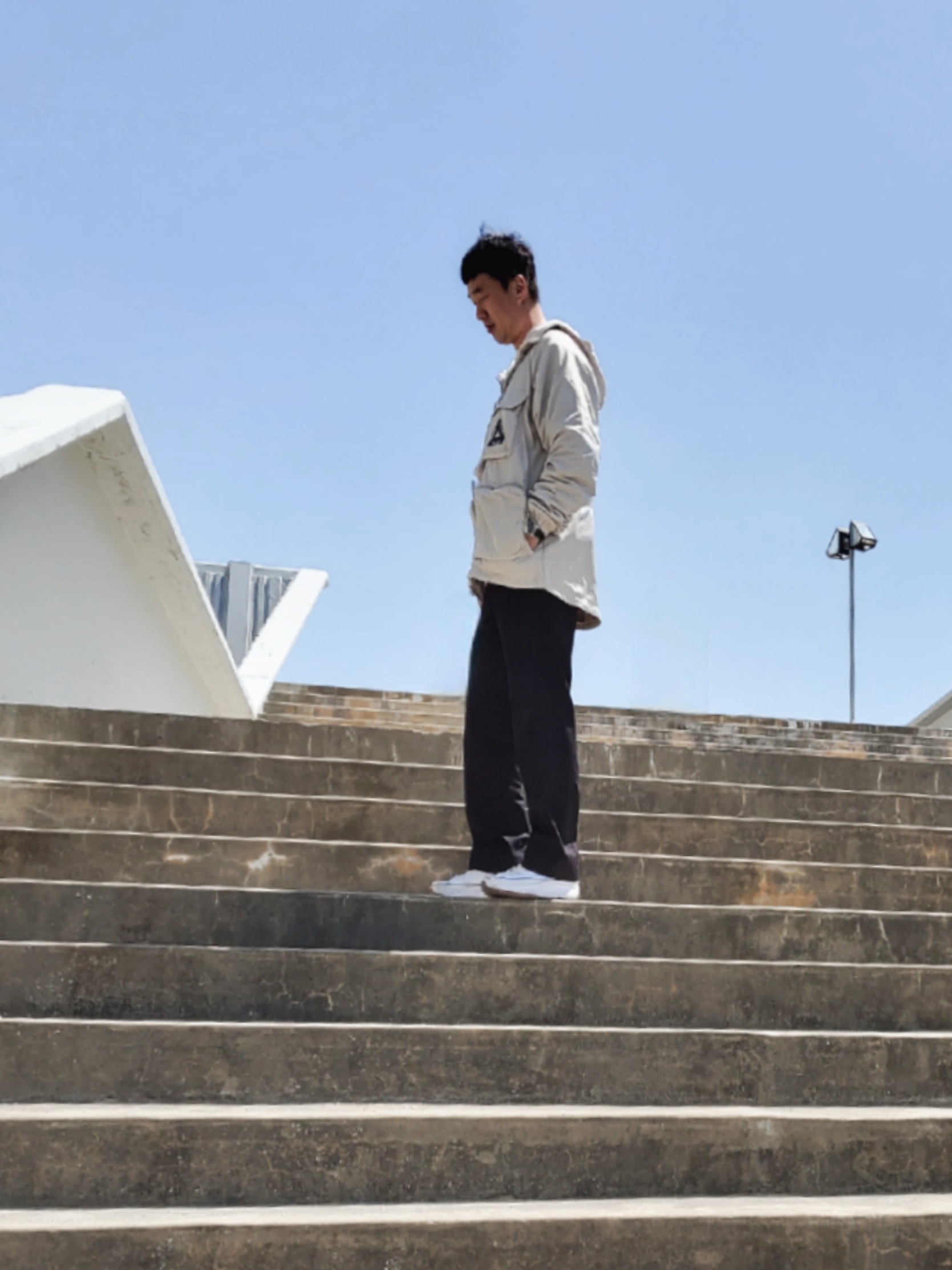 Palace Pal Is Ace Jacket Stone - 21SS, Essentials 3D Silicon Applique Crewneck Oatmeal/Oatmeal Heather/Light Heather Oatmeal 2020 착용 스타일 - 2