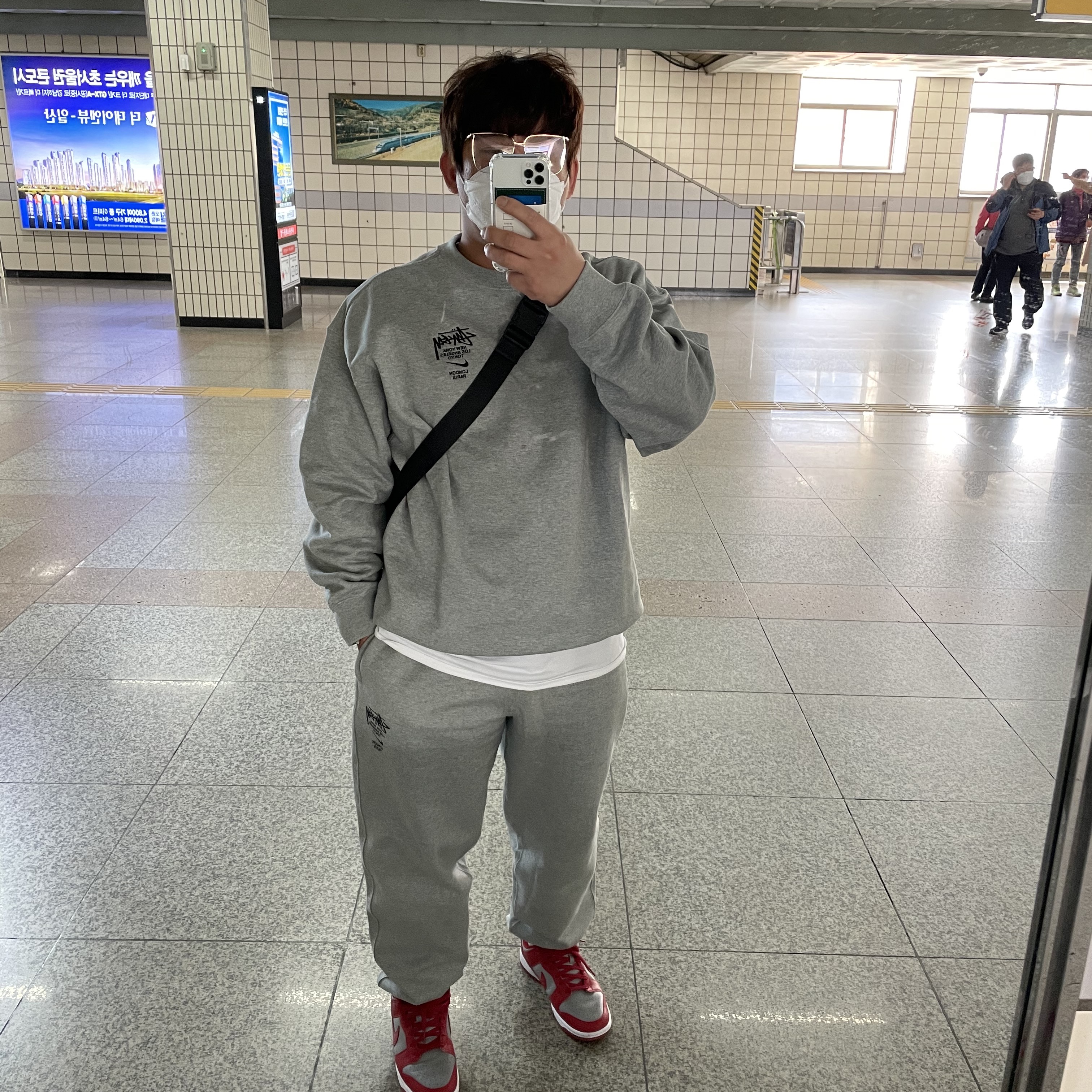 Nike x Stussy NRG ZR Fleece Crewneck Heather Grey - US/EU, Nike x Stussy NRG ZR Fleece Pants Heather Grey - US/EU 착용 스타일