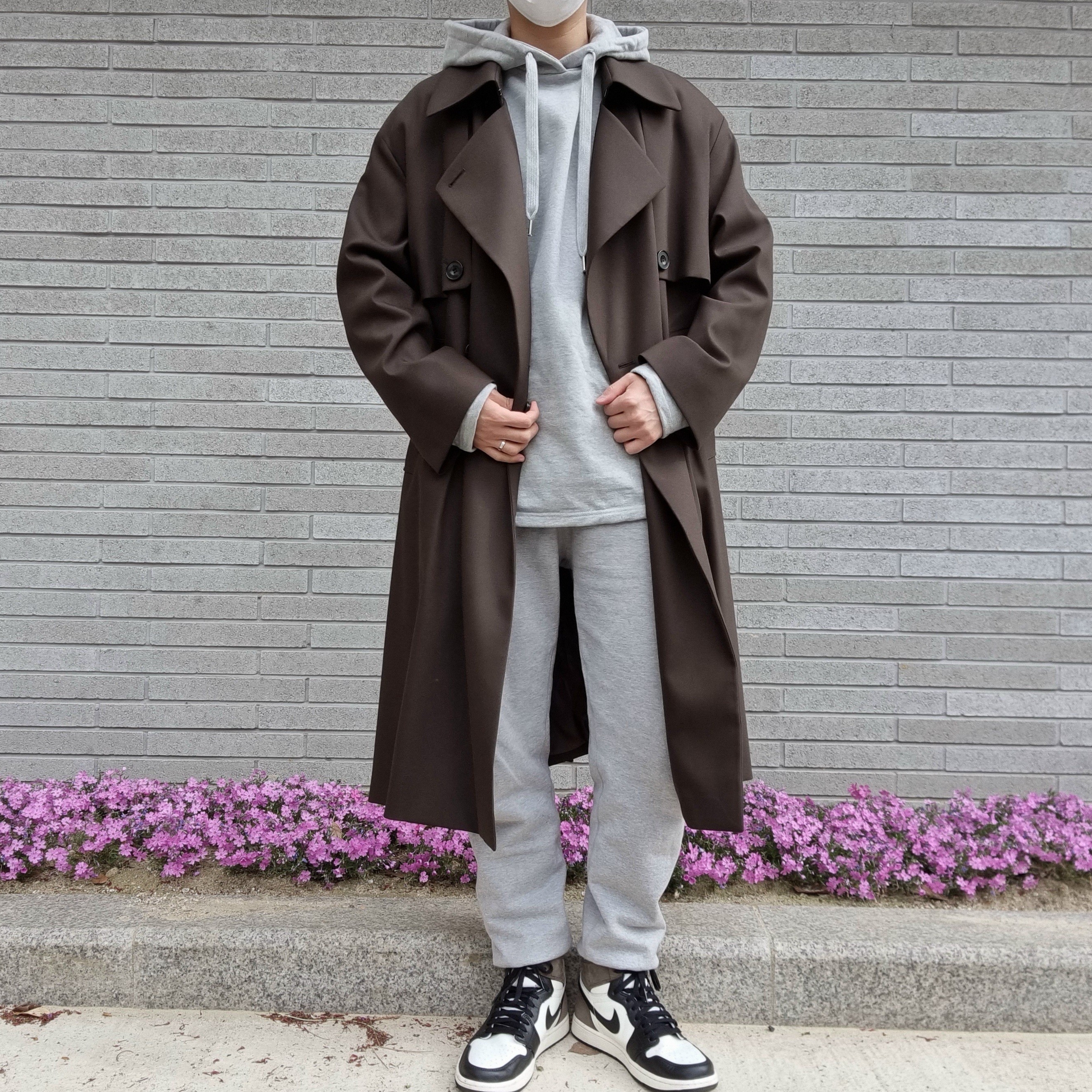 Jordan 1 Retro High OG Black Mocha 착용 스타일