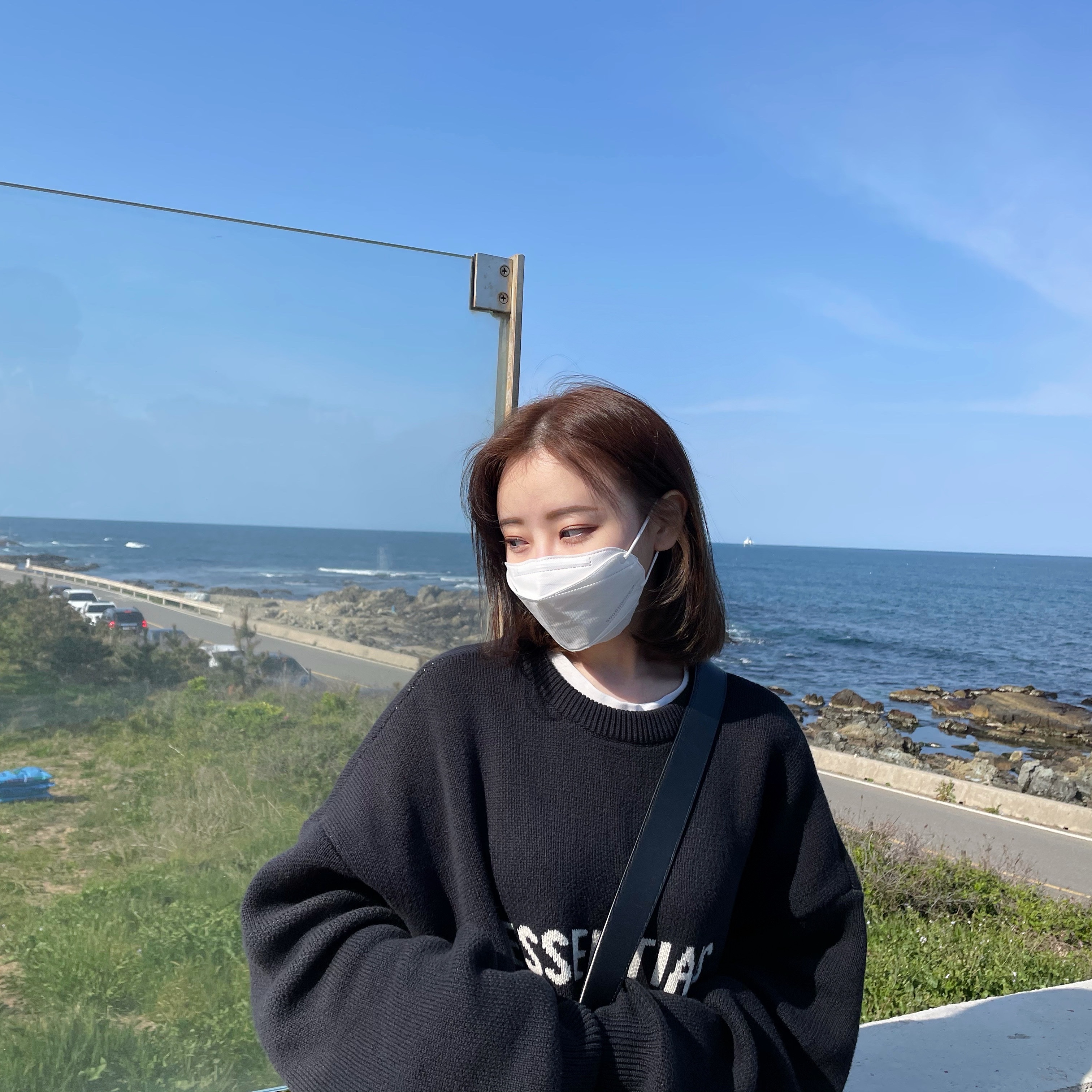 Essentials Knit Sweater Black 2020, Adidas Yeezy Boost 350 V2 Core Black White 2016 착용 스타일 - 5