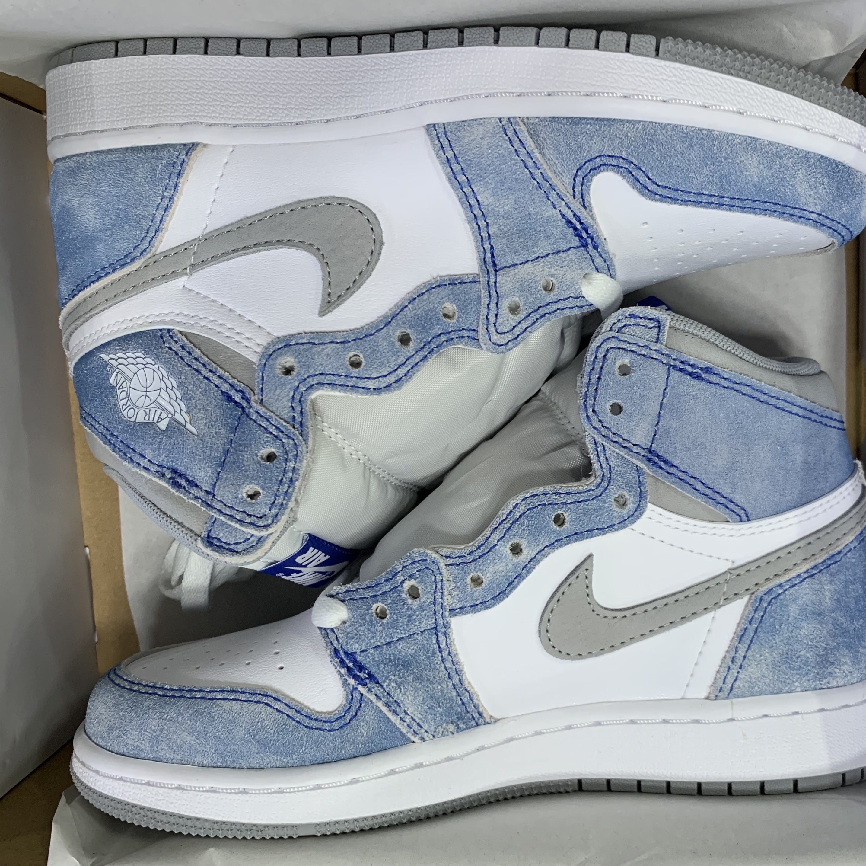 (GS) Jordan 1 Retro High OG Hyper Royal 착용 스타일 - 2