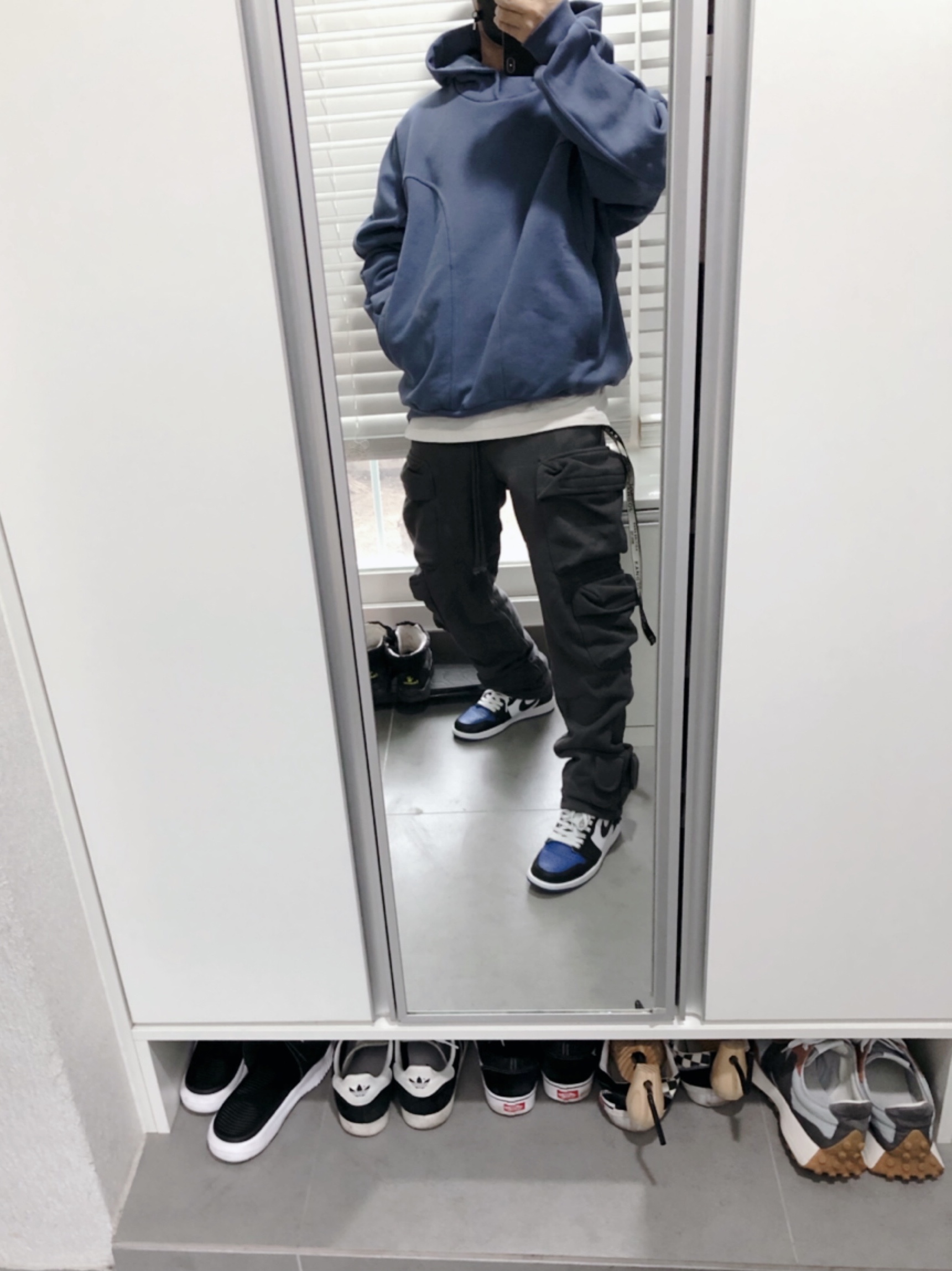 Jordan 1 Retro High OG Royal Toe 착용 스타일 - 2