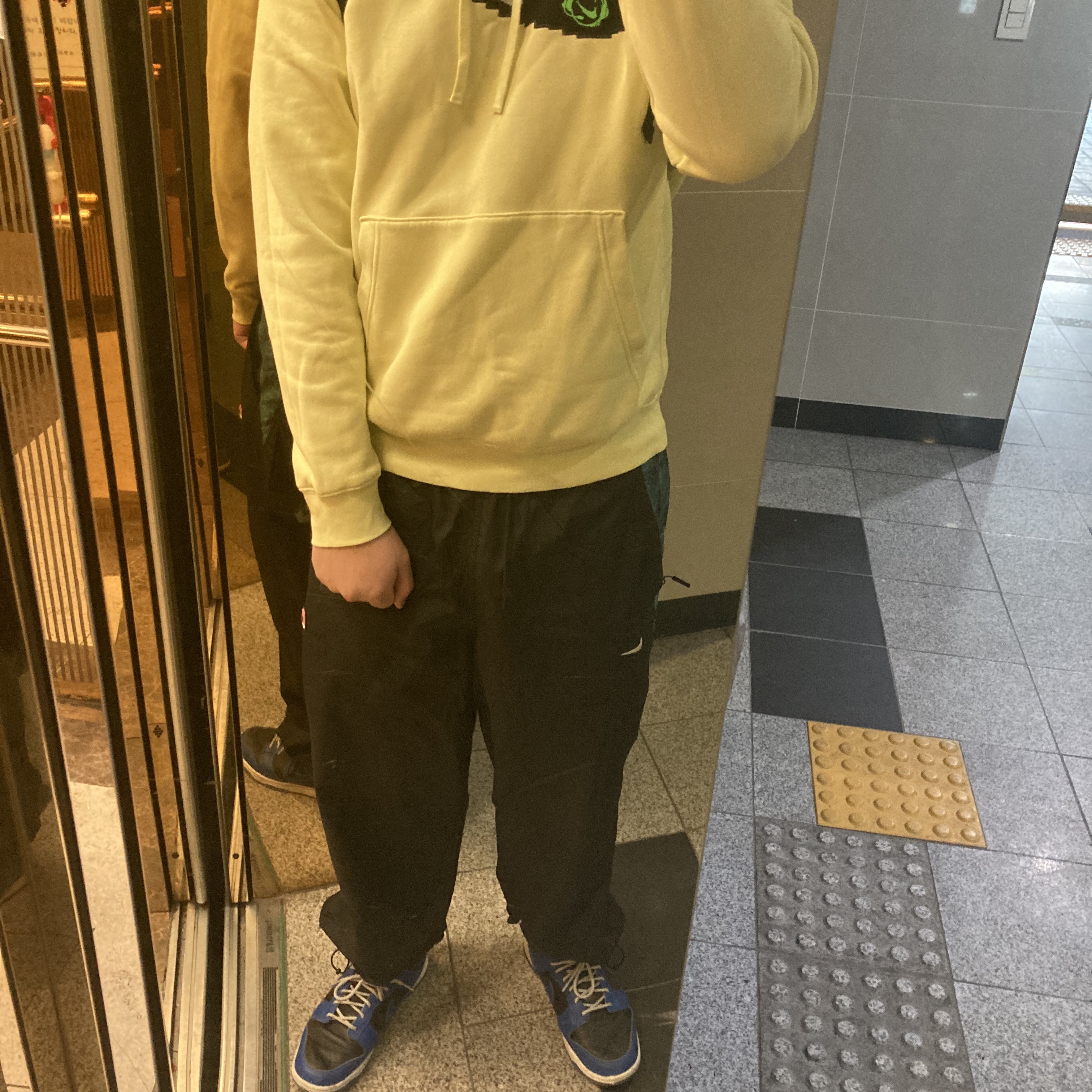 Nike x Skepta M NRG Track Pants Black, Nike Dunk Low Retro Hyper Cobalt 착용 스타일