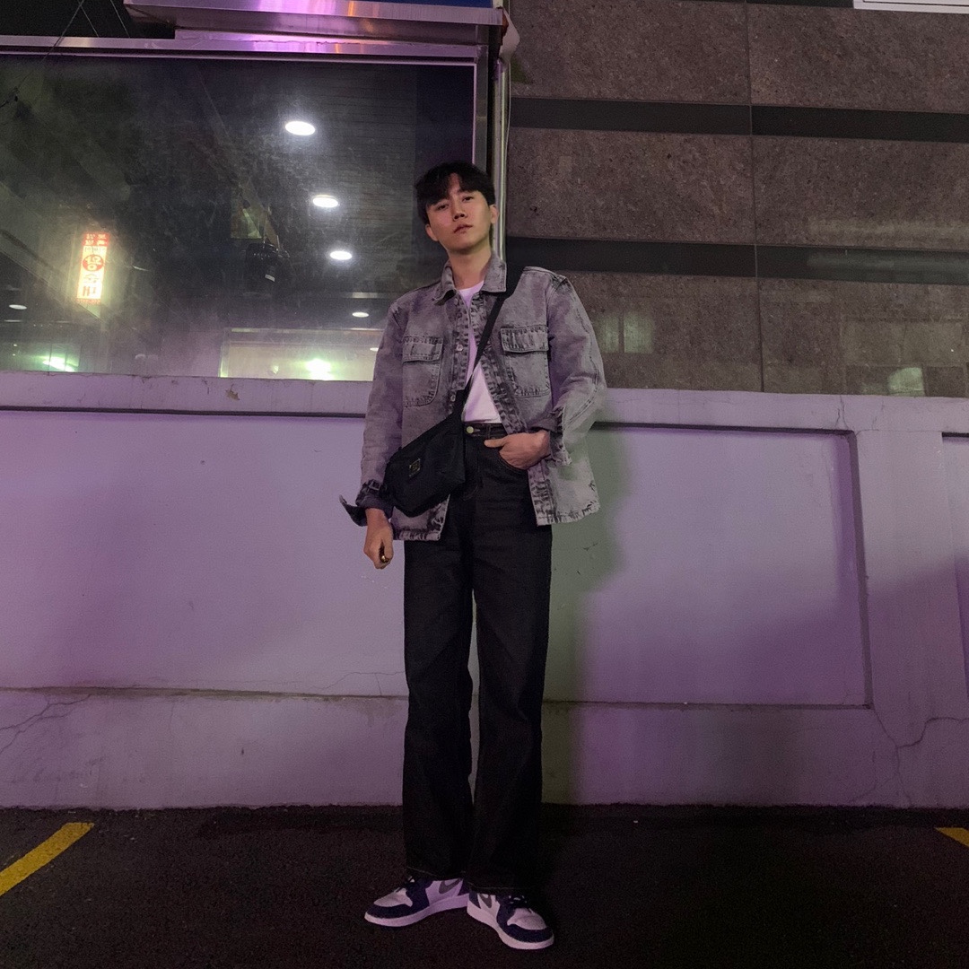 Jordan 1 Retro High OG CO.JP Midnight Navy 착용 스타일