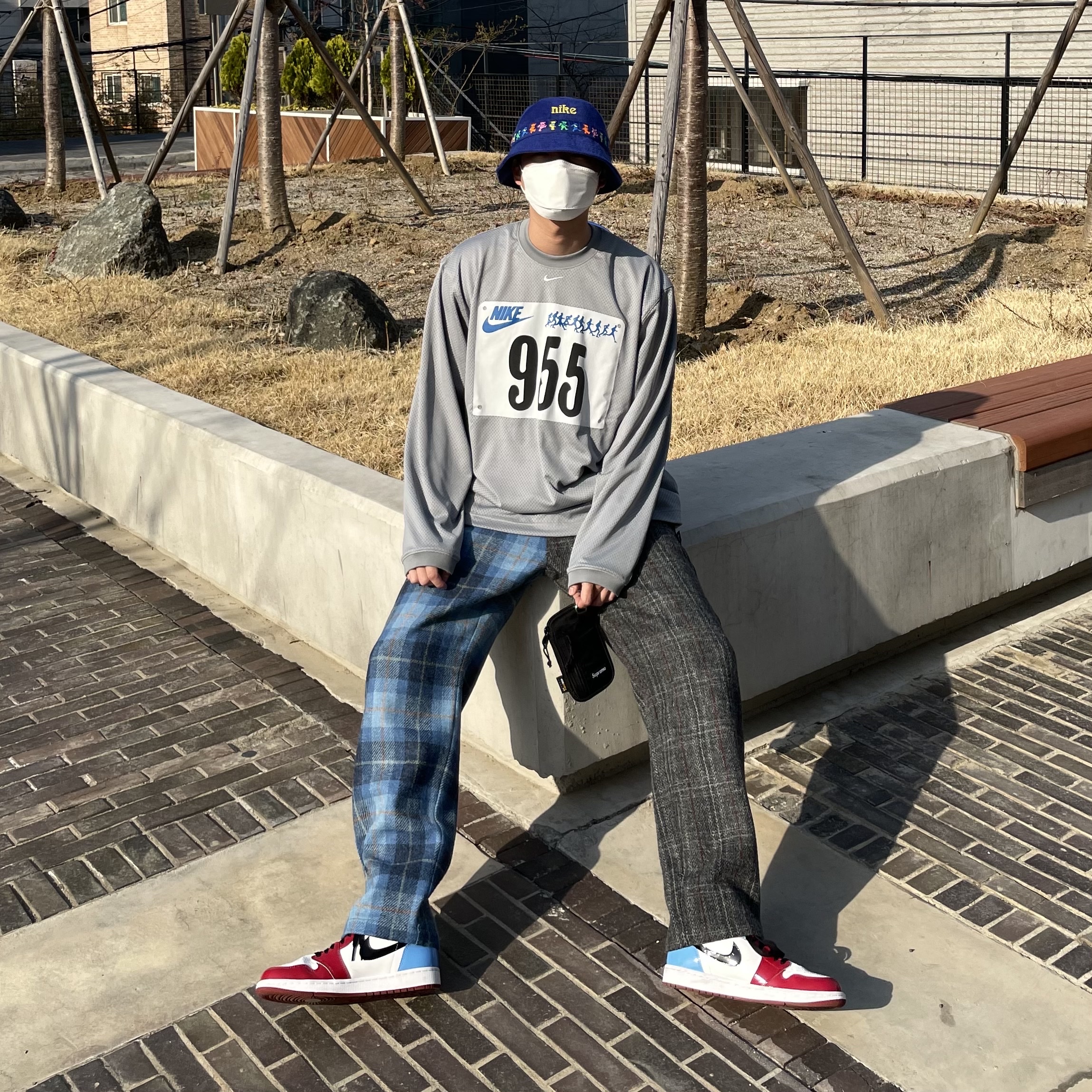 Nike x Cactus Plant Flea Market L/S Jersey Grey - US/EU, Jordan 1 Retro High Fearless UNC Chicago 착용 스타일 - 3