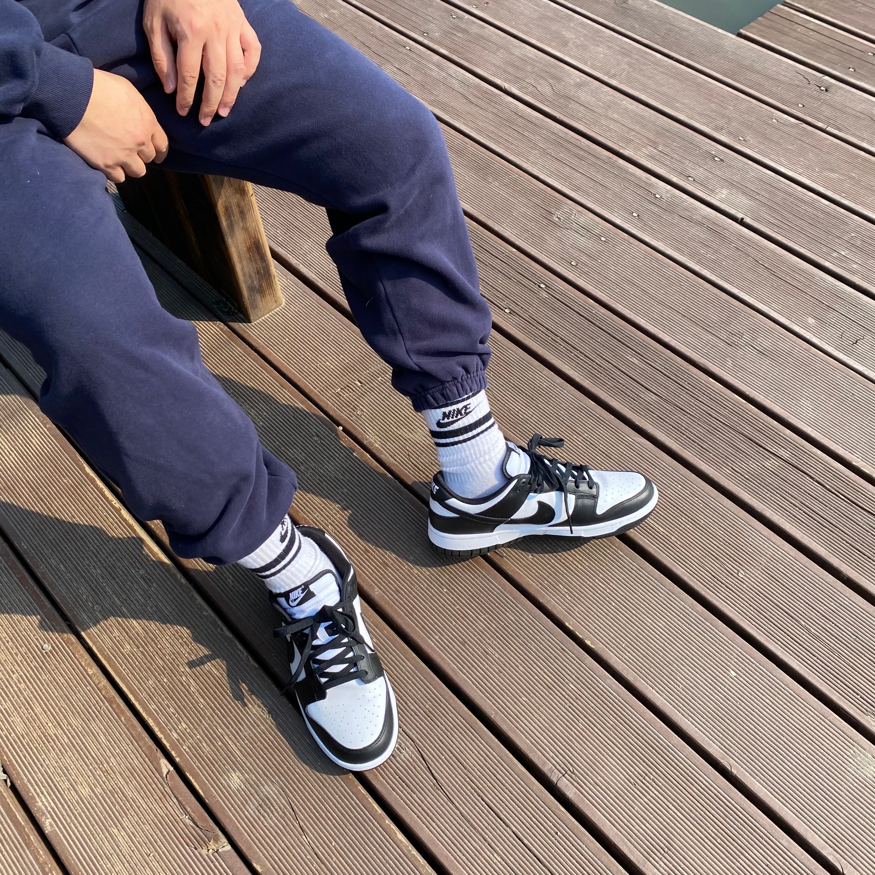 Nike Dunk Low Retro Black 착용 스타일