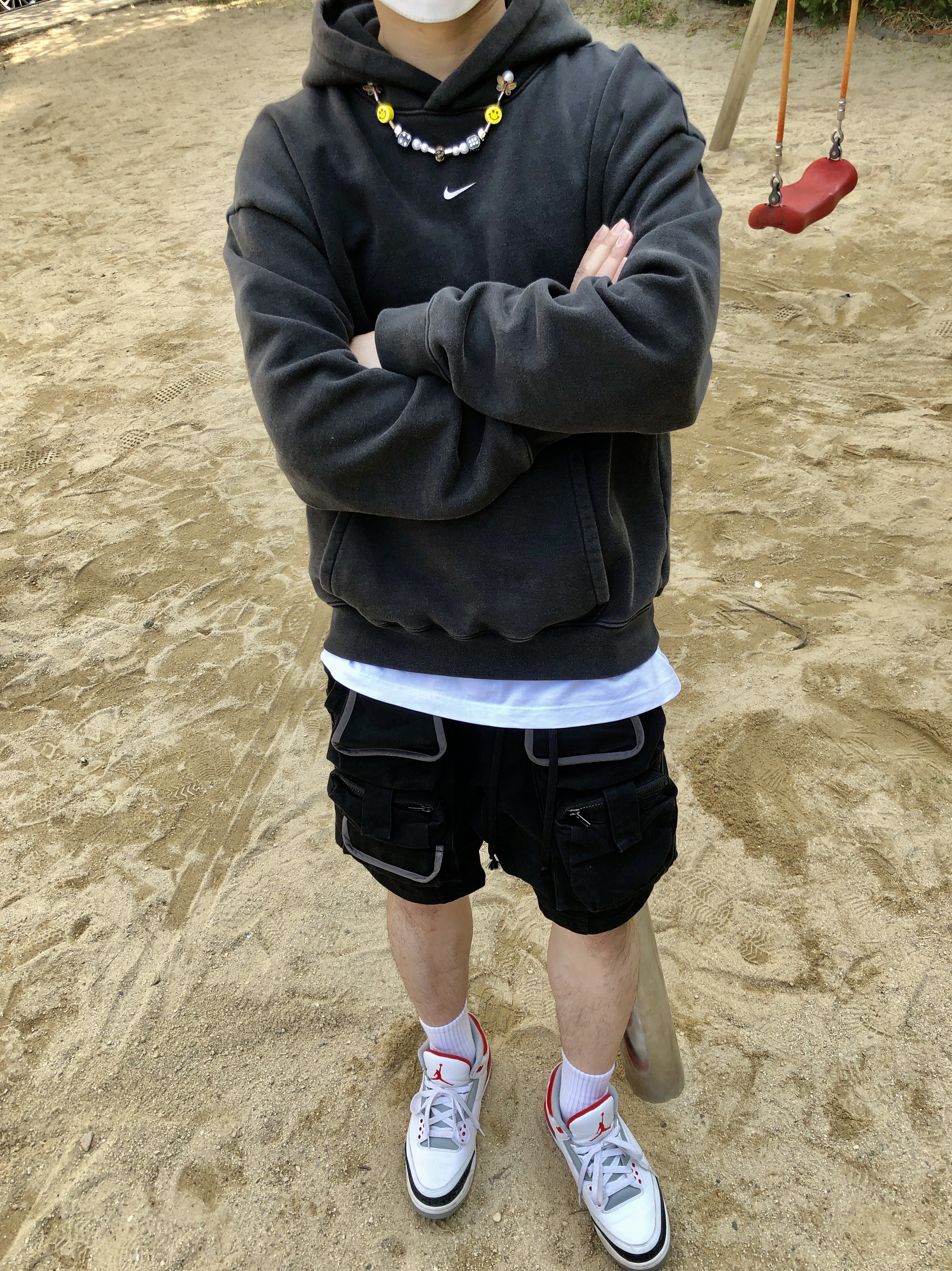 Jordan 3 Retro Fire Red 2013, Essentials Volley Shorts Black - 20FW 착용 스타일 - 1