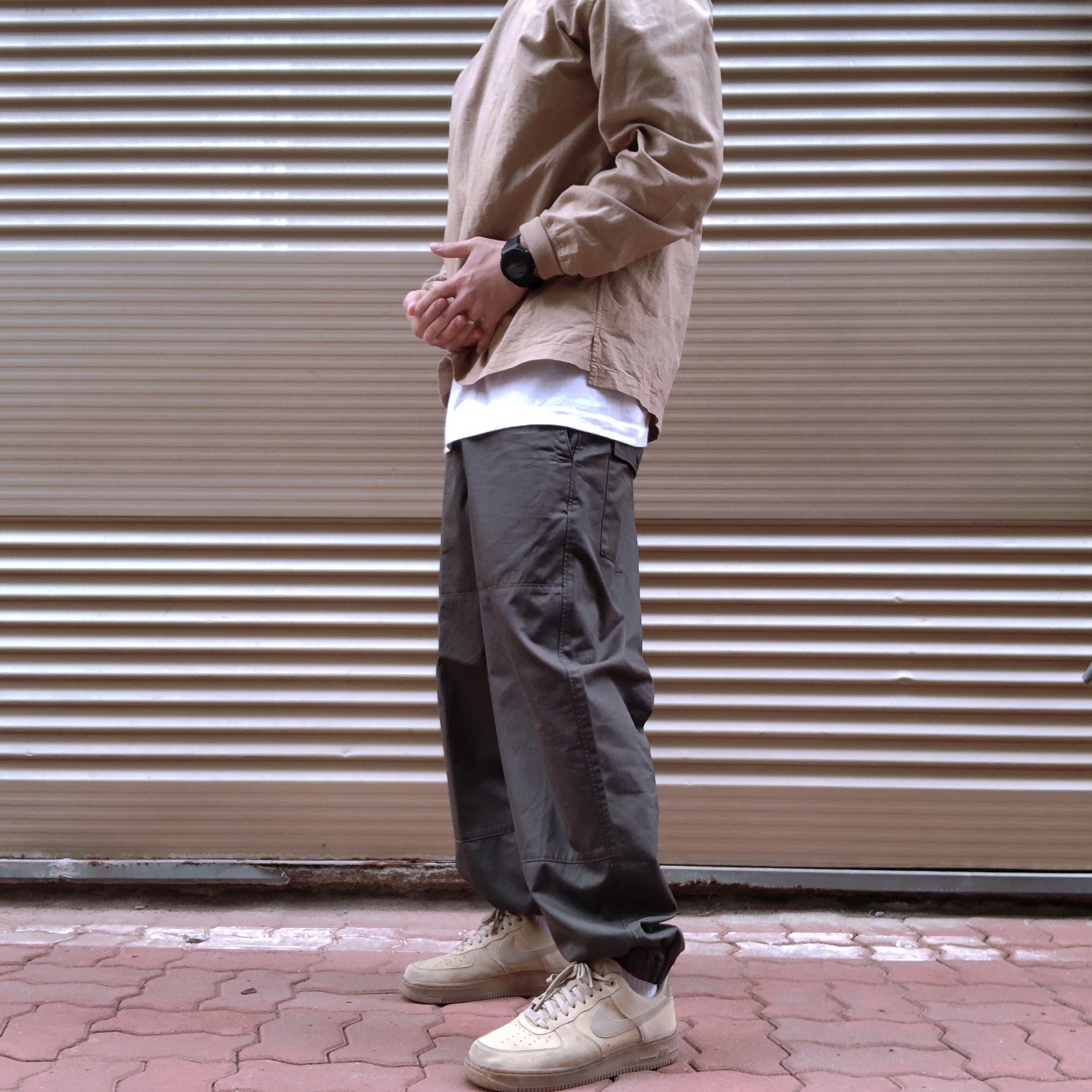 Nike Air Force 1 '07 LV8 Suede Mushroom, Nike Air Force 1 Low Flax 착용 스타일