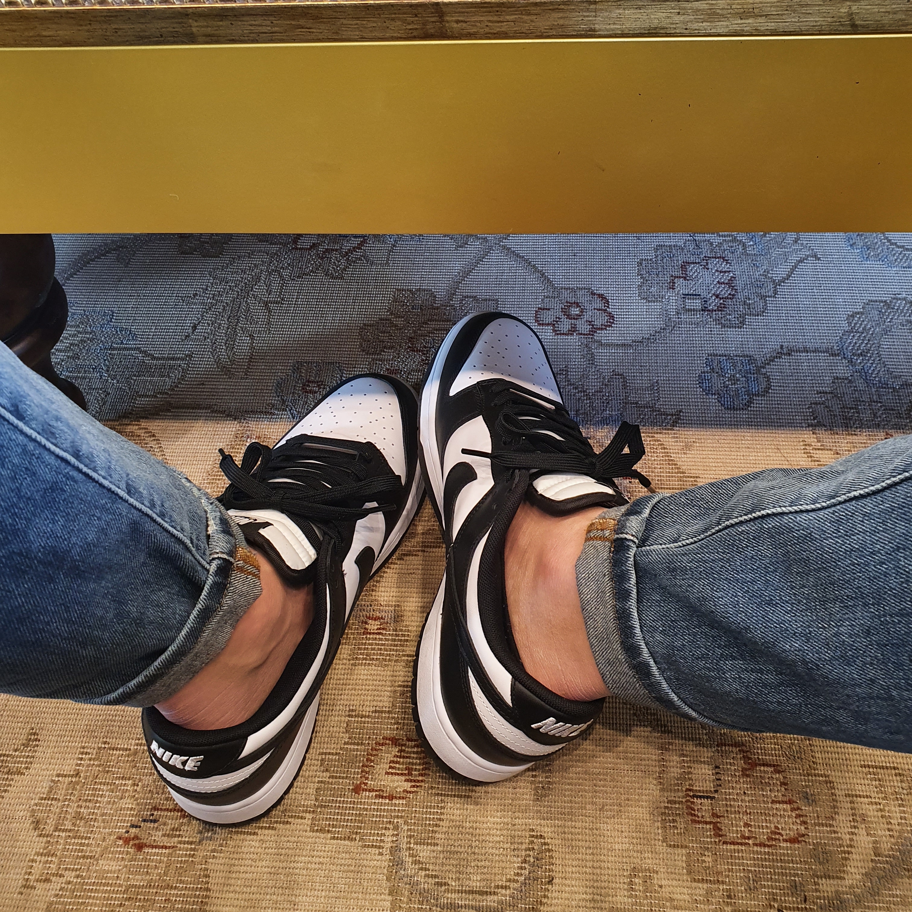 (W) Nike Dunk Low Black 착용 스타일