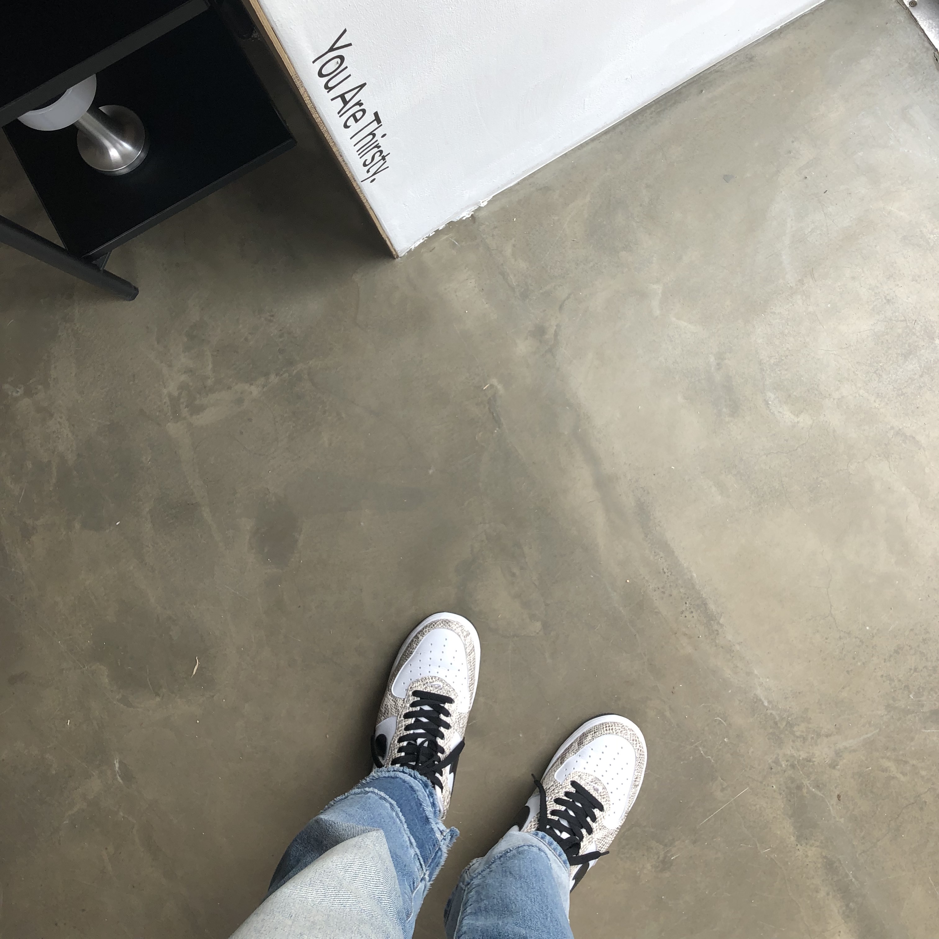 Nike Air Force 1 Low Retro Cocoa Snake 2018, Nike Air Force 1 B Silver Snake 착용 스타일 - 1