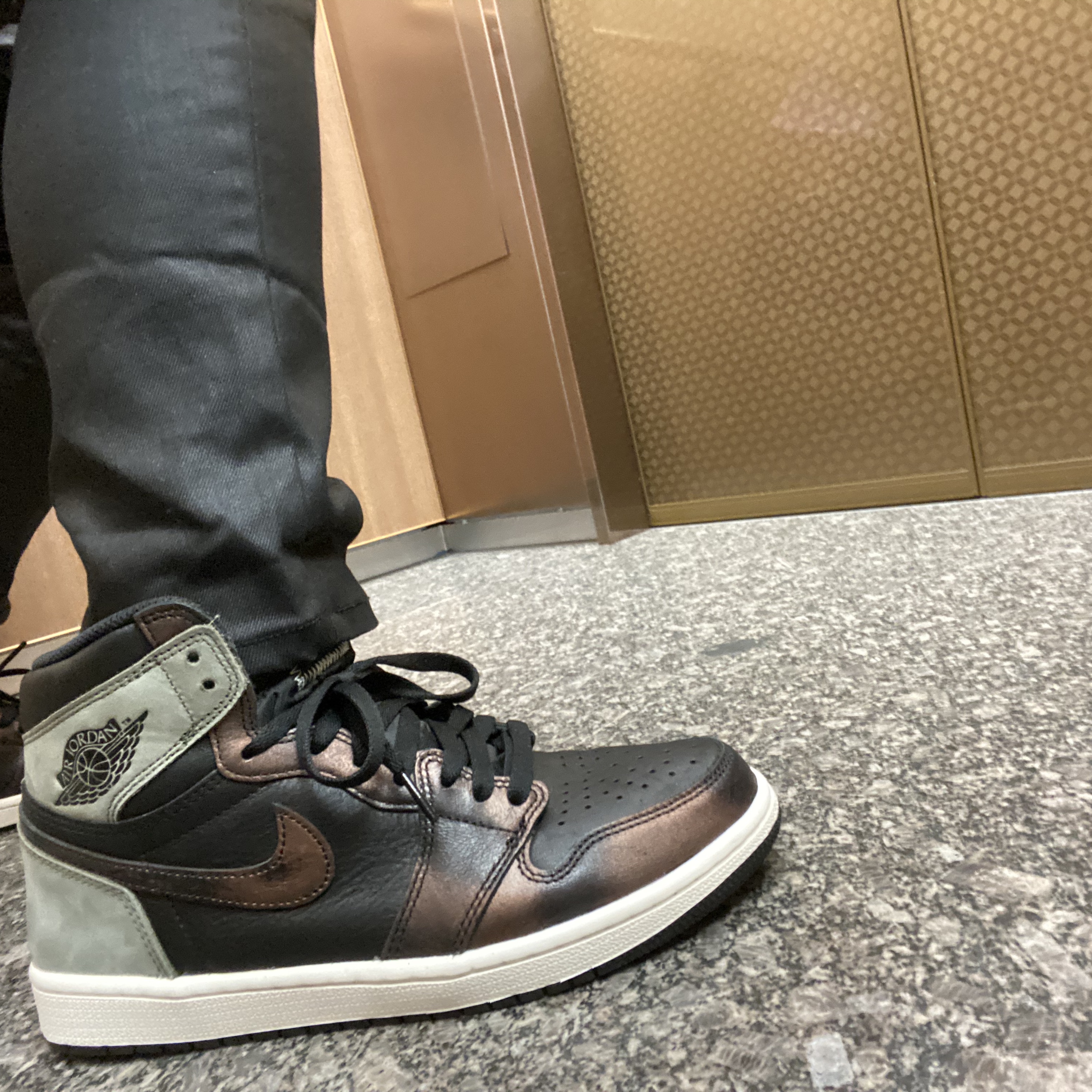 Jordan 1 Retro High OG Rust Shadow 착용 스타일 - 5