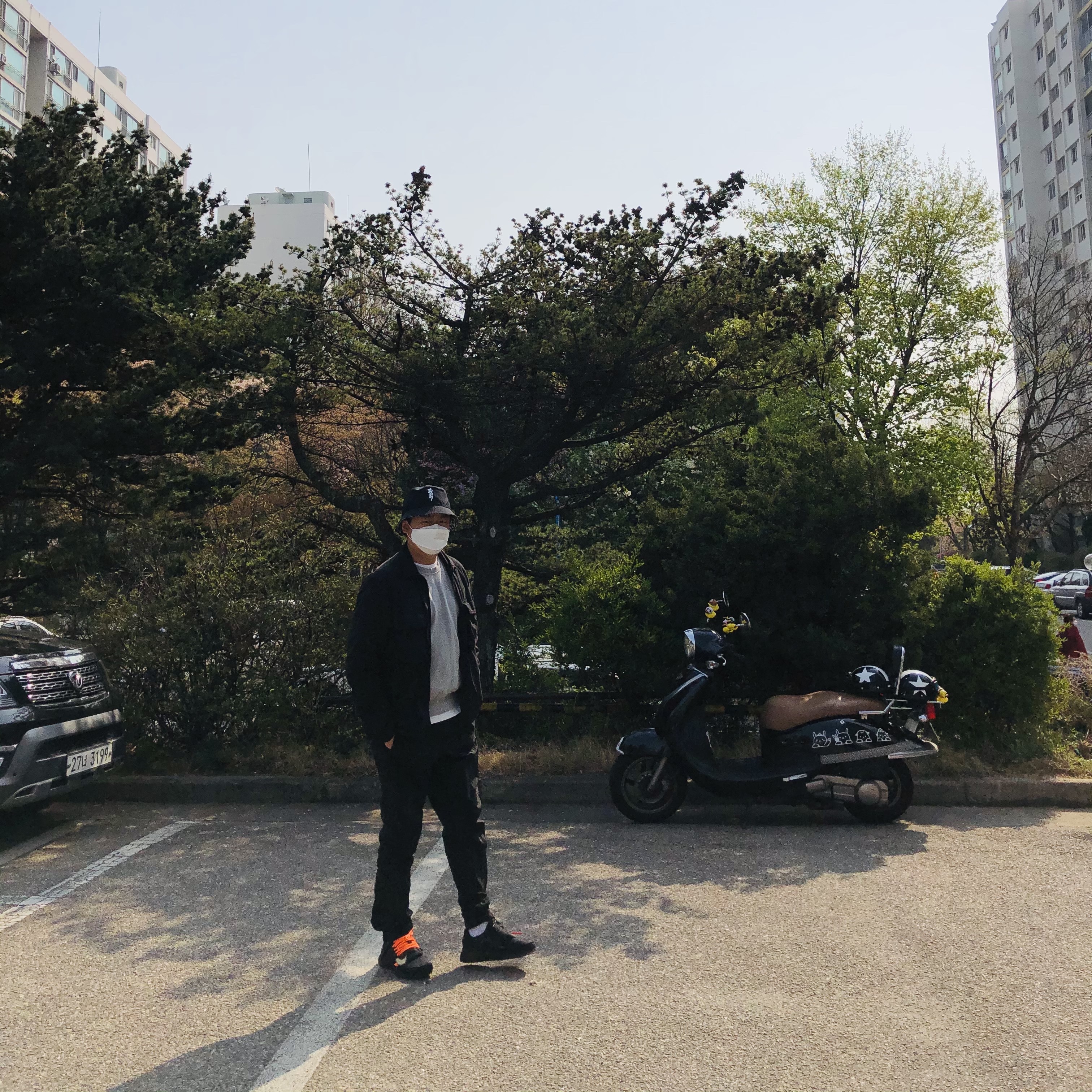 Jordan Zion Reversible Bucket Hat Black, Nike x Off-White Air Presto Black 착용 스타일