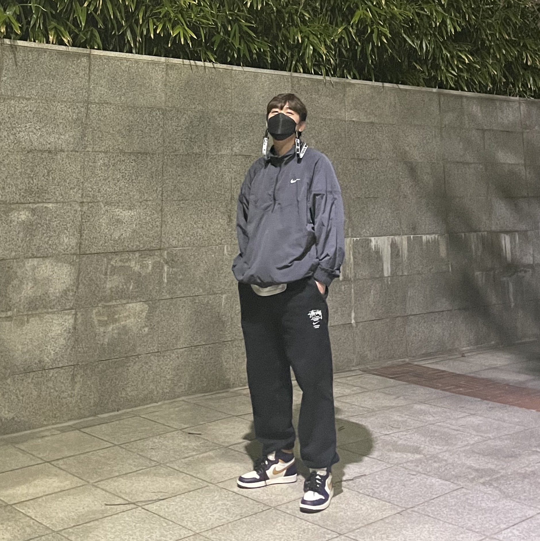 Nike x Stussy Windrunner Jacket Off Noir, Nike x Stussy NRG ZR Fleece Pants Black - US/EU 착용 스타일 - 1