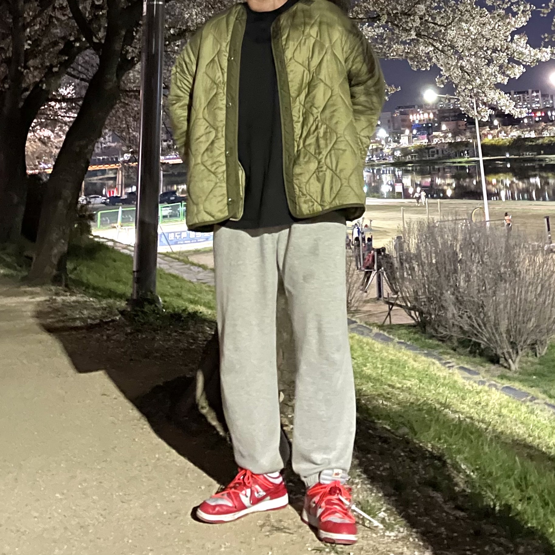 Nike x Off-White Dunk Low University Red 착용 스타일