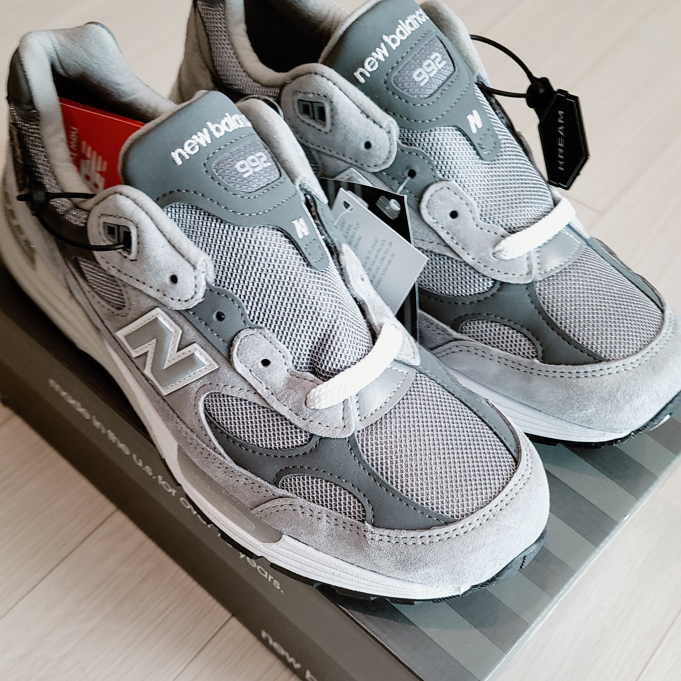 New Balance 992 Made in USA Grey - D Standard 착용 스타일 - 1