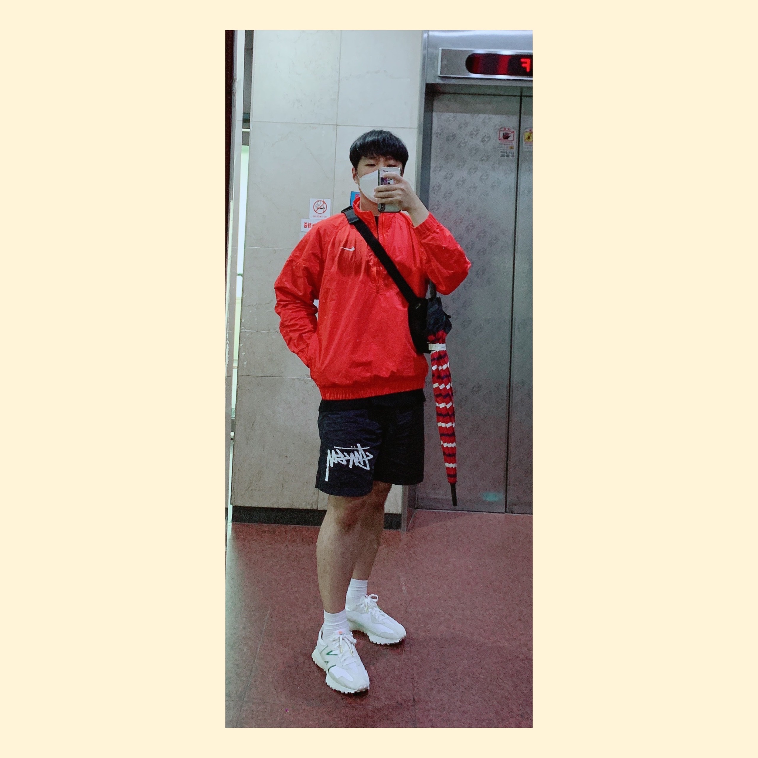 New Balance x Casablanca 327 Idealist Off White Green, Nike x Stussy Water Shorts Off Noir 착용 스타일