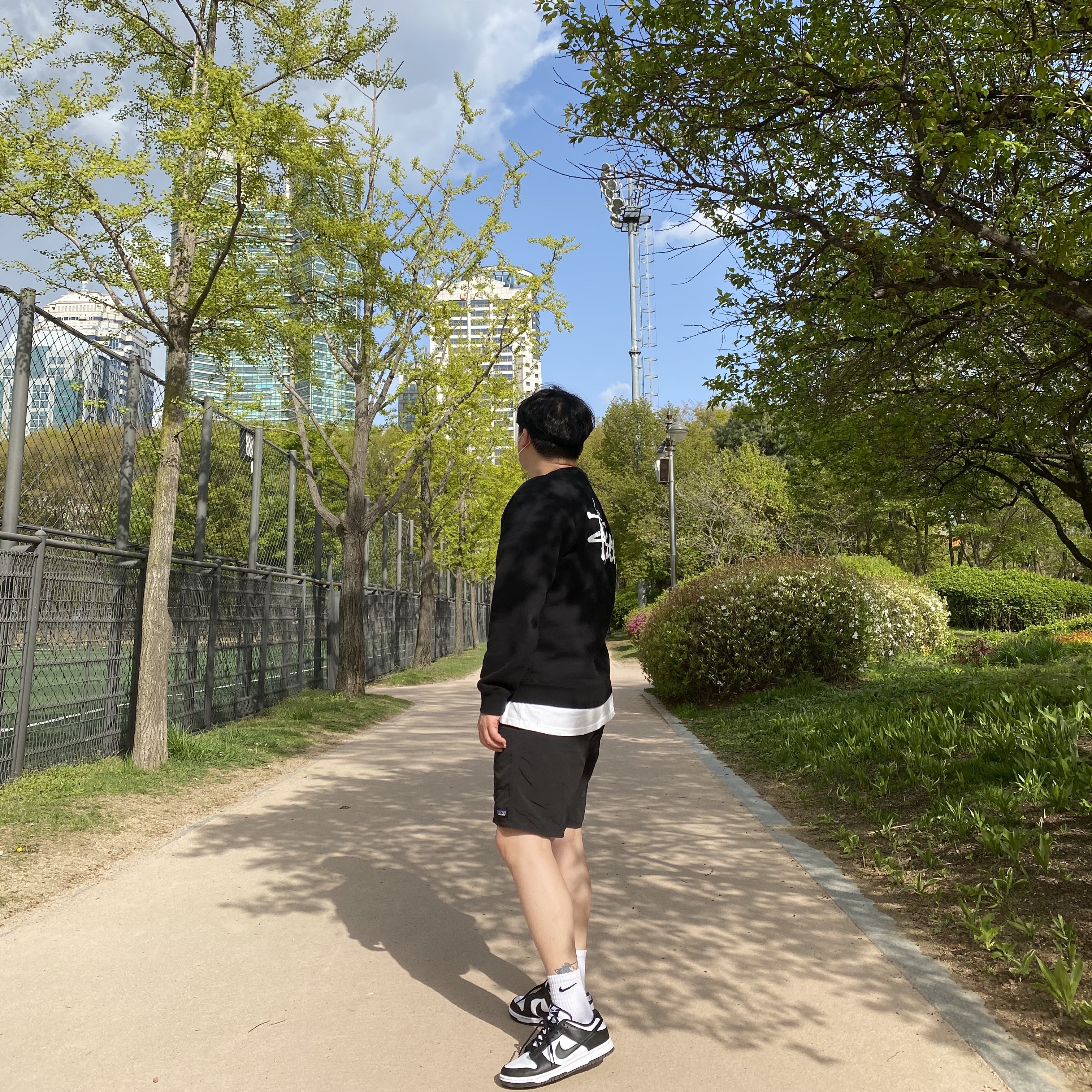 Nike Dunk Low Retro Black 착용 스타일