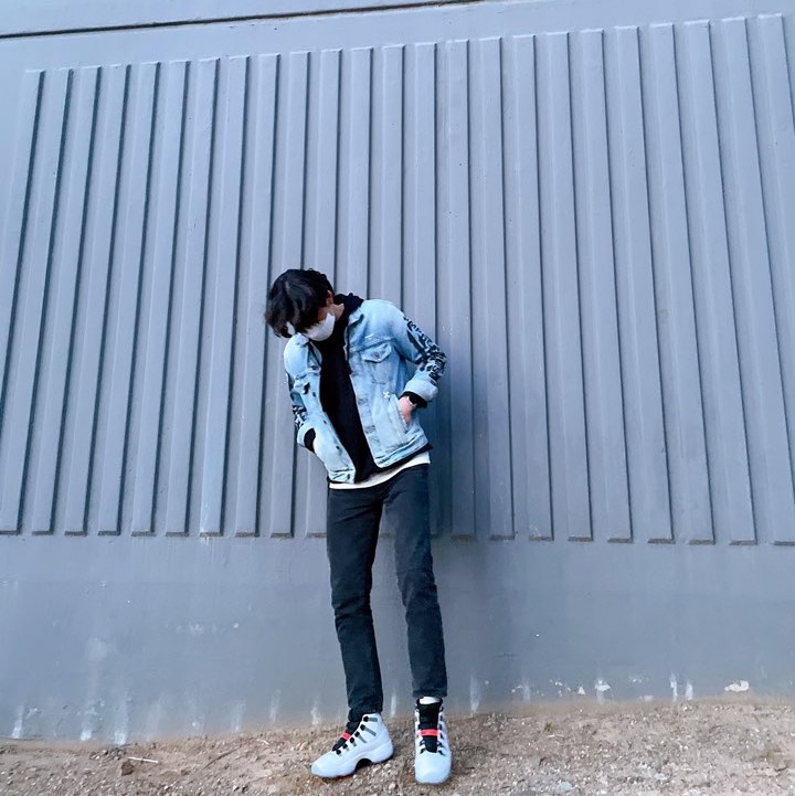 Jordan 11 Adapt (KR Charger) 착용 스타일 - 2