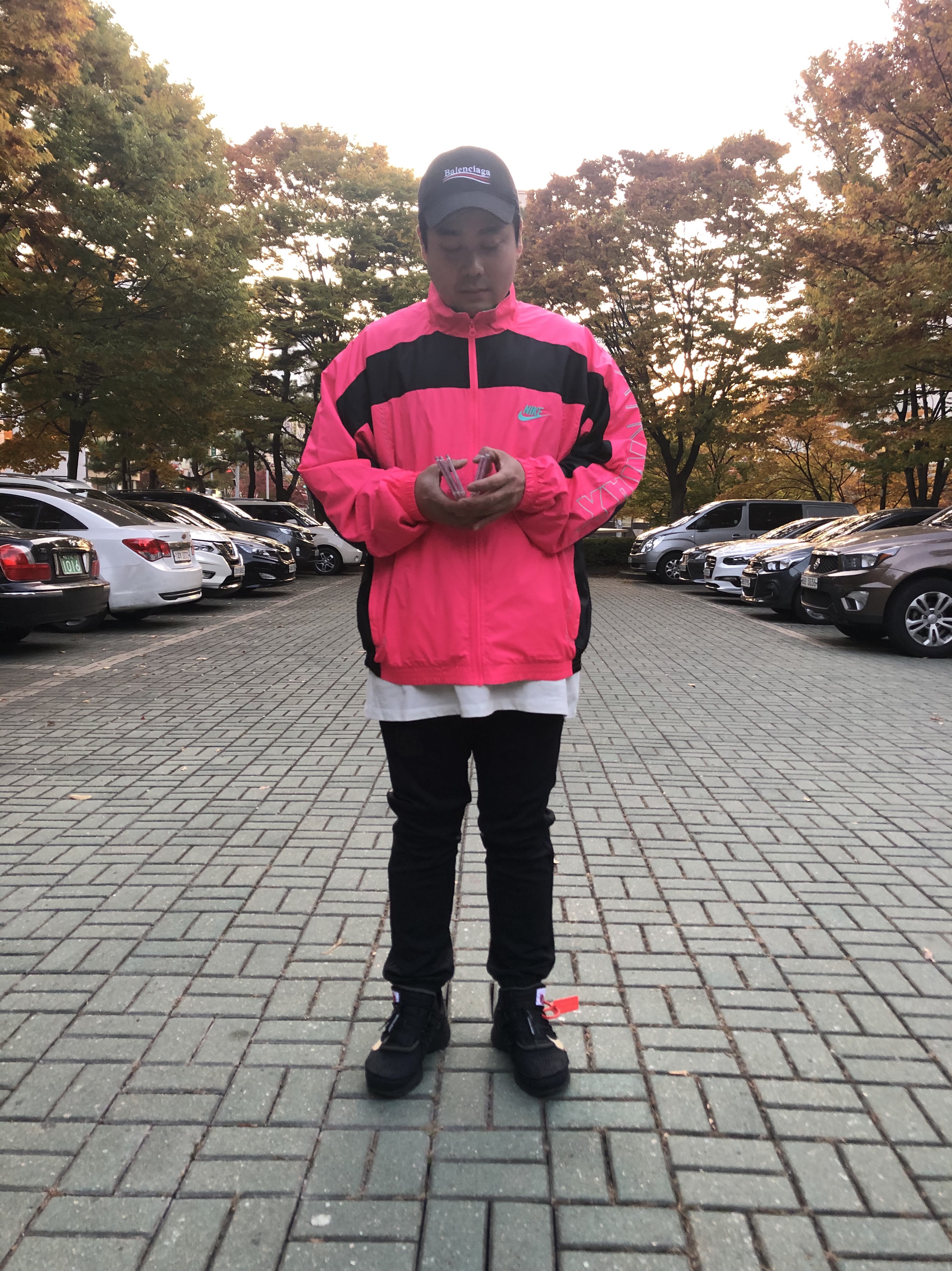 Nike x Atmos NRG Vintage PTHWK Track Jacket Black, Nike x Off-White Air Presto Black 착용 스타일