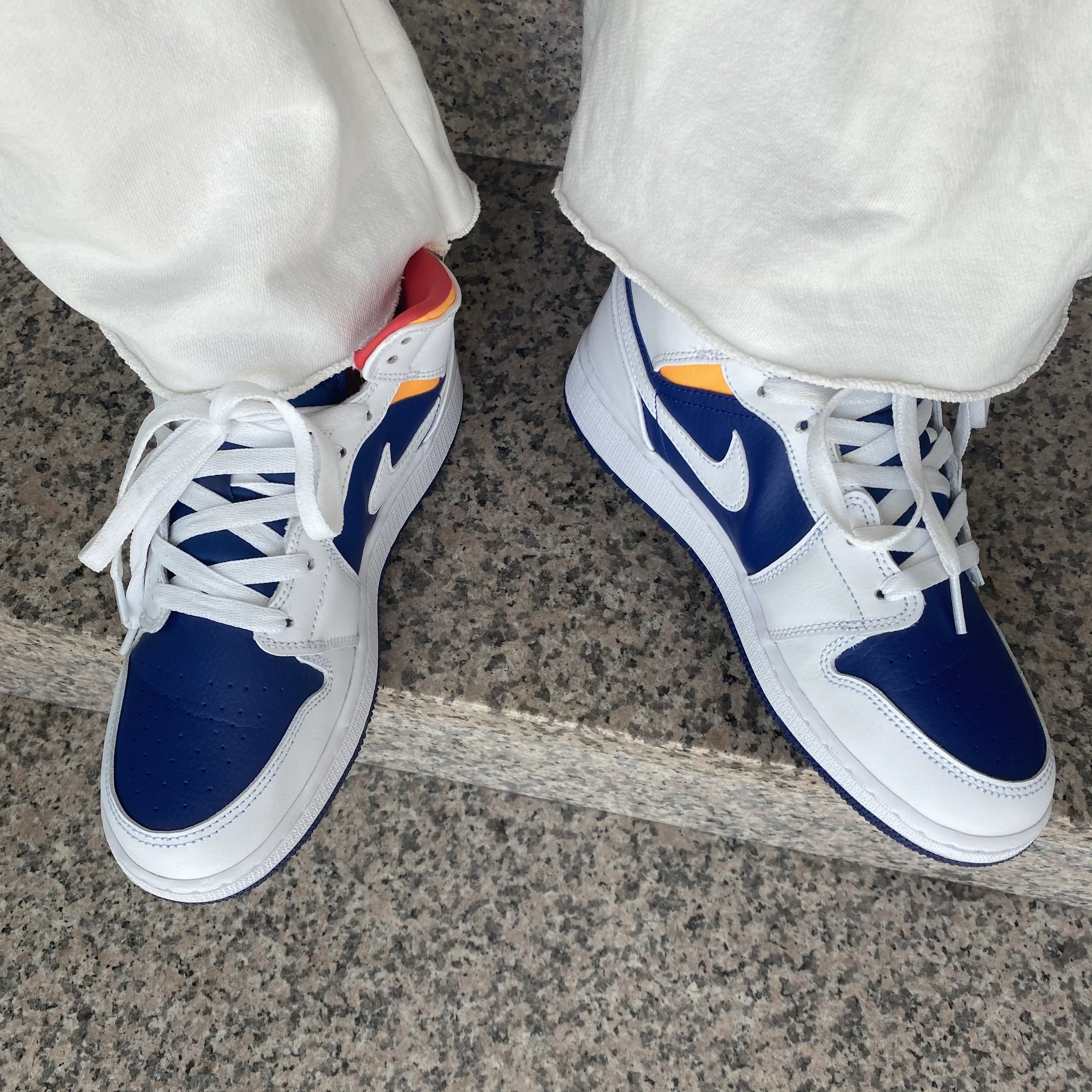 (GS) Jordan 1 Mid Deep Royal Blue Laser Orange 착용 스타일