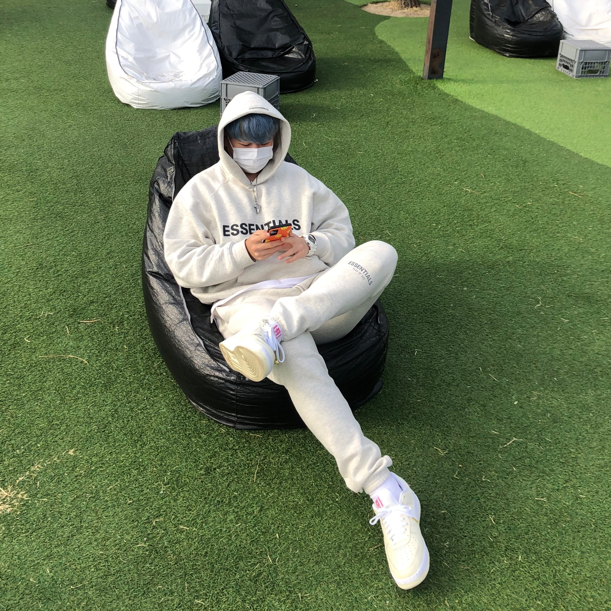 Essentials Sweatpants Oatmeal/Oatmeal Heather/Light Heather Oatmeal 2020, Essentials 3D Silicon Applique Pullover Hoodie Oatmeal/Oatmeal Heather/Light Heather Oatmeal 2020 착용 스타일