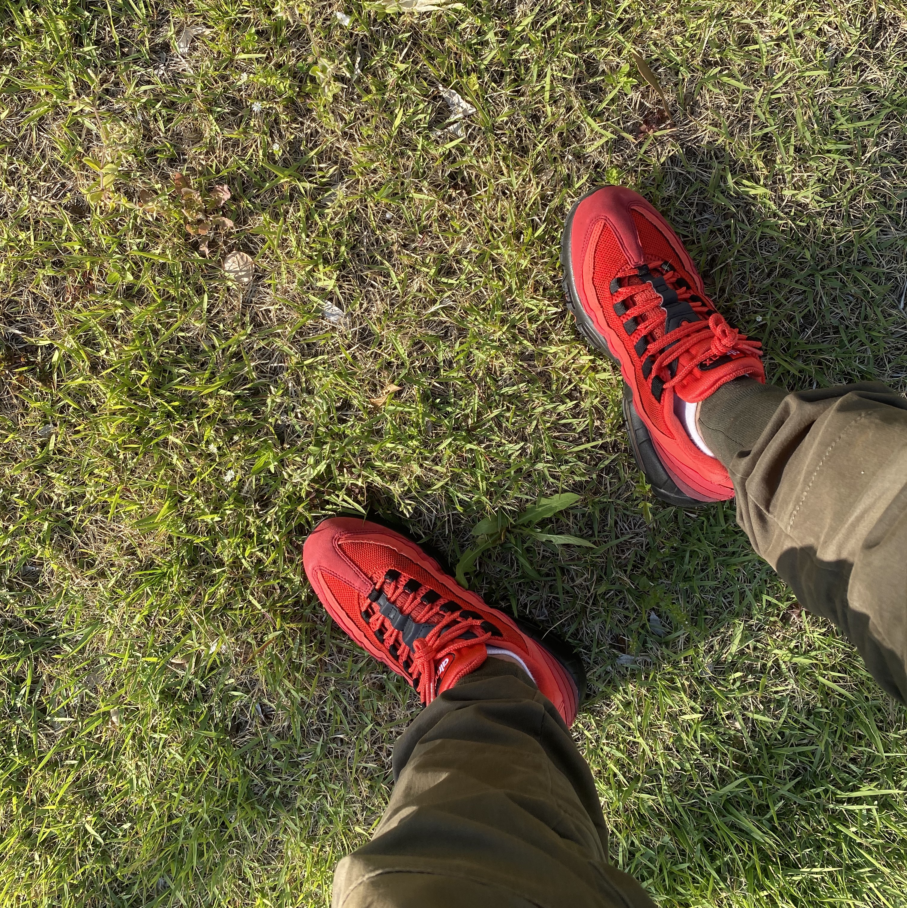 Nike Air Max 95 OG Habanero Red 착용 스타일