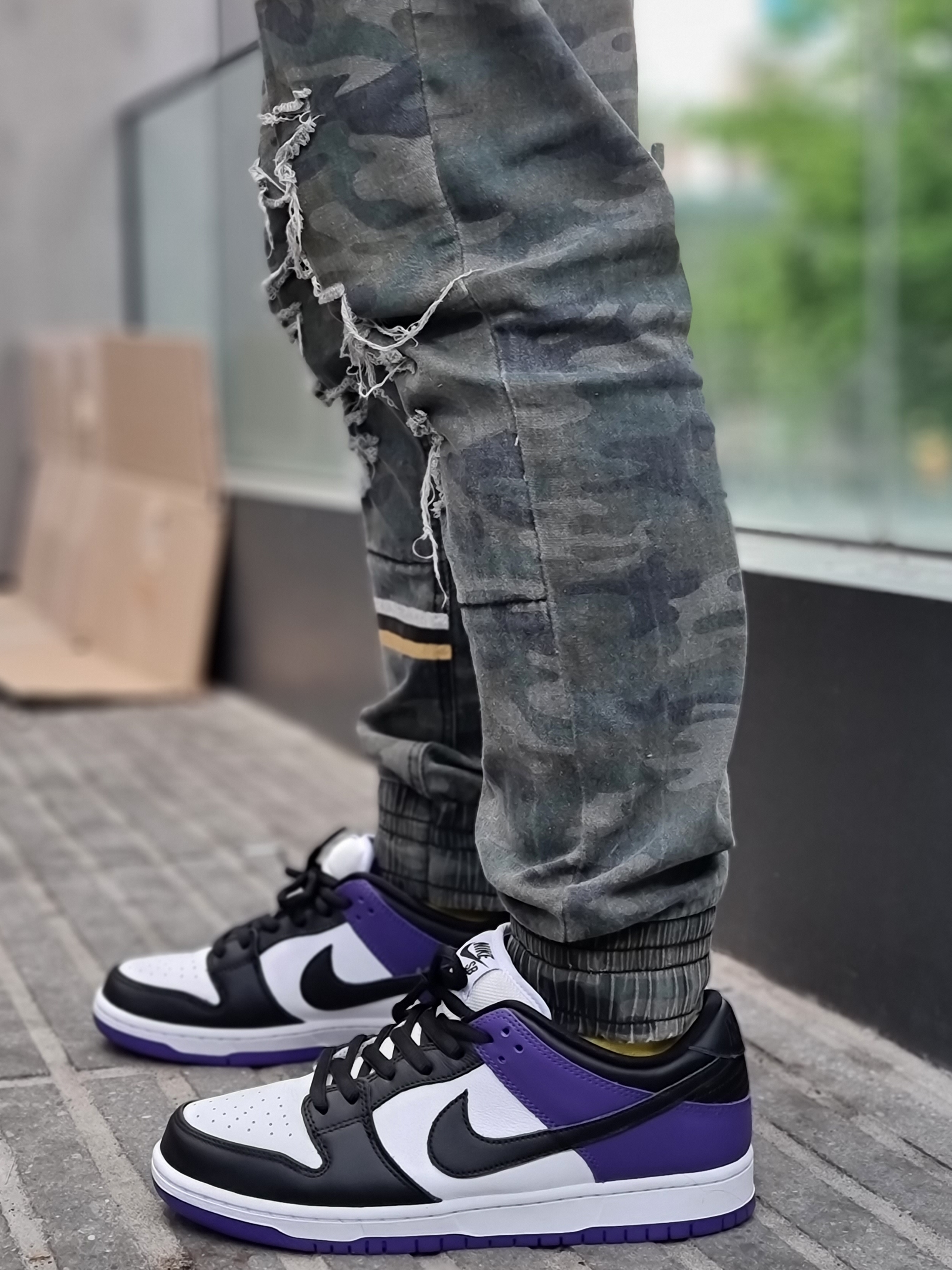 Nike SB Dunk Low Pro Court Purple 착용 스타일