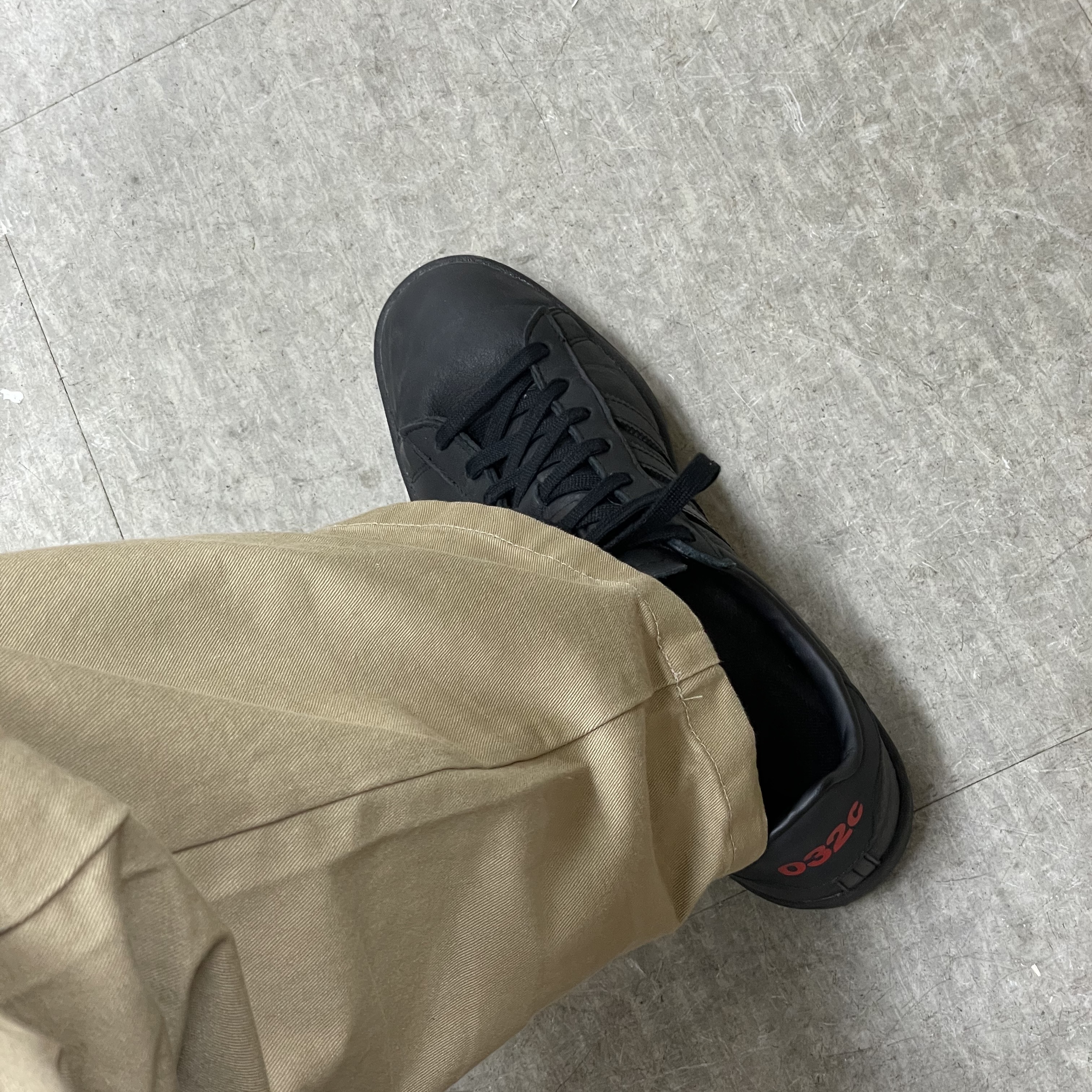 Adidas x 032c Campus Prince Albert Black 착용 스타일