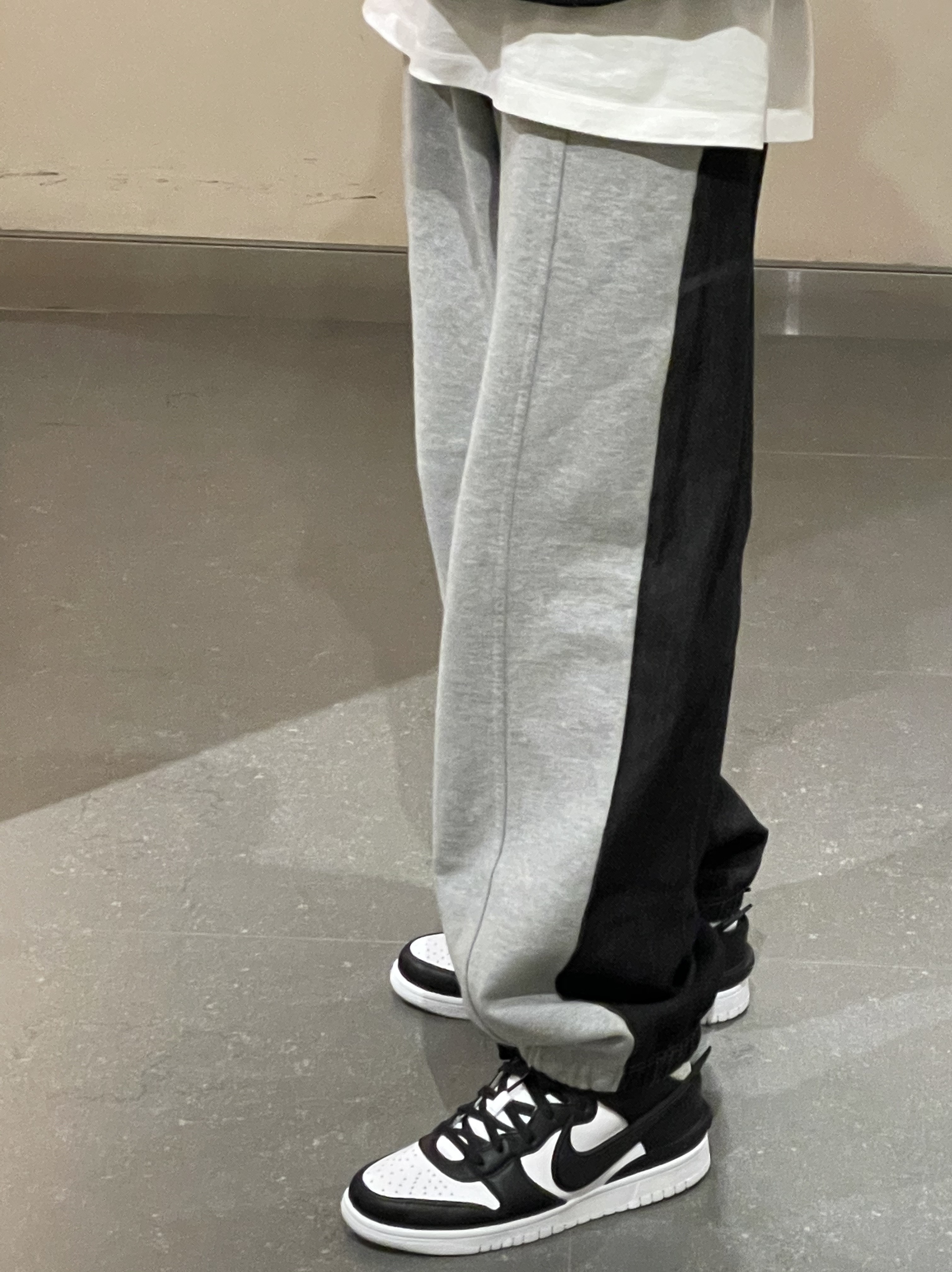 Nike x Ambush Dunk High Black 착용 스타일 - 2