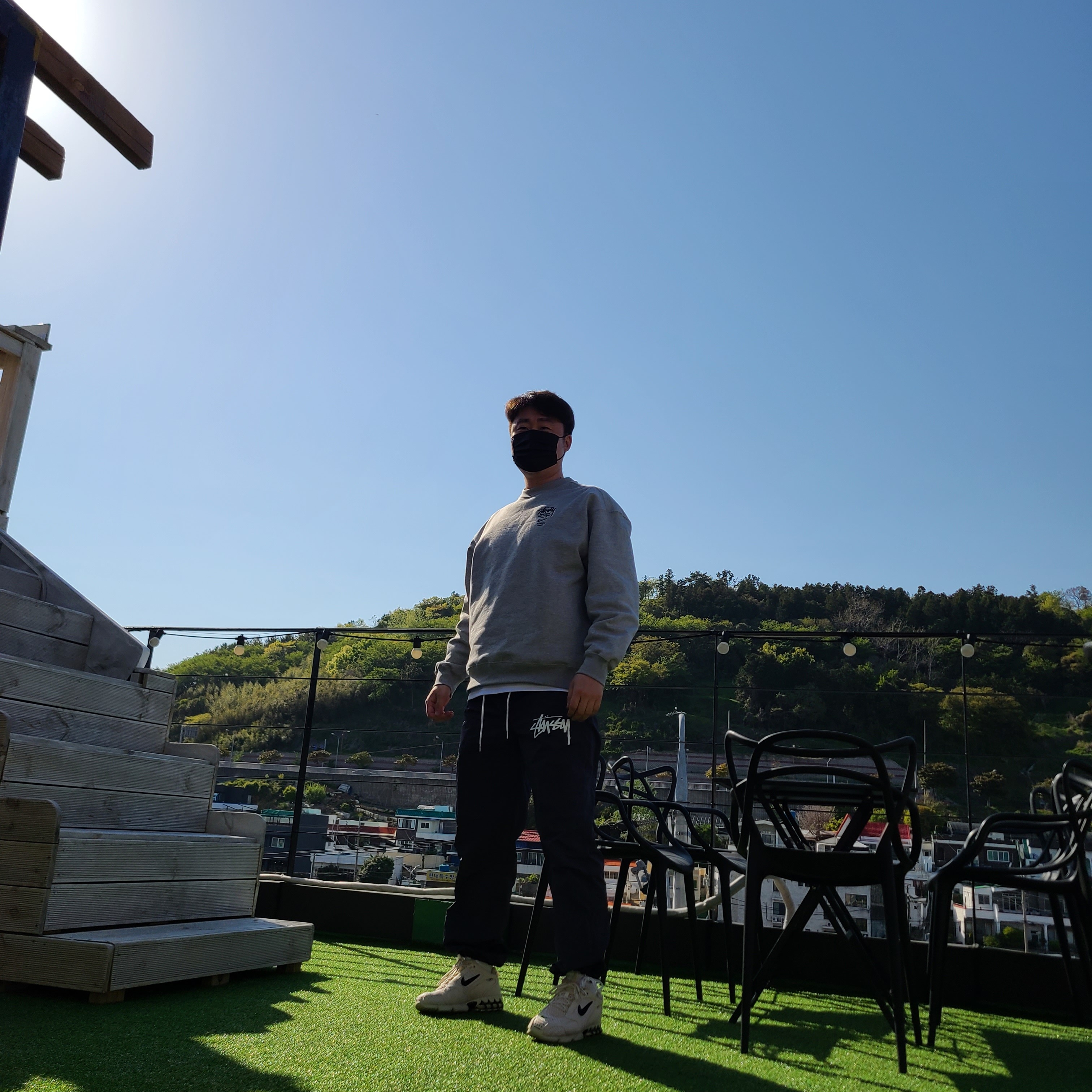 Nike x Stussy Beach Pants Off Noir, Nike x Stussy Air Zoom Spiridon Cage 2 Fossil 착용 스타일 - 1