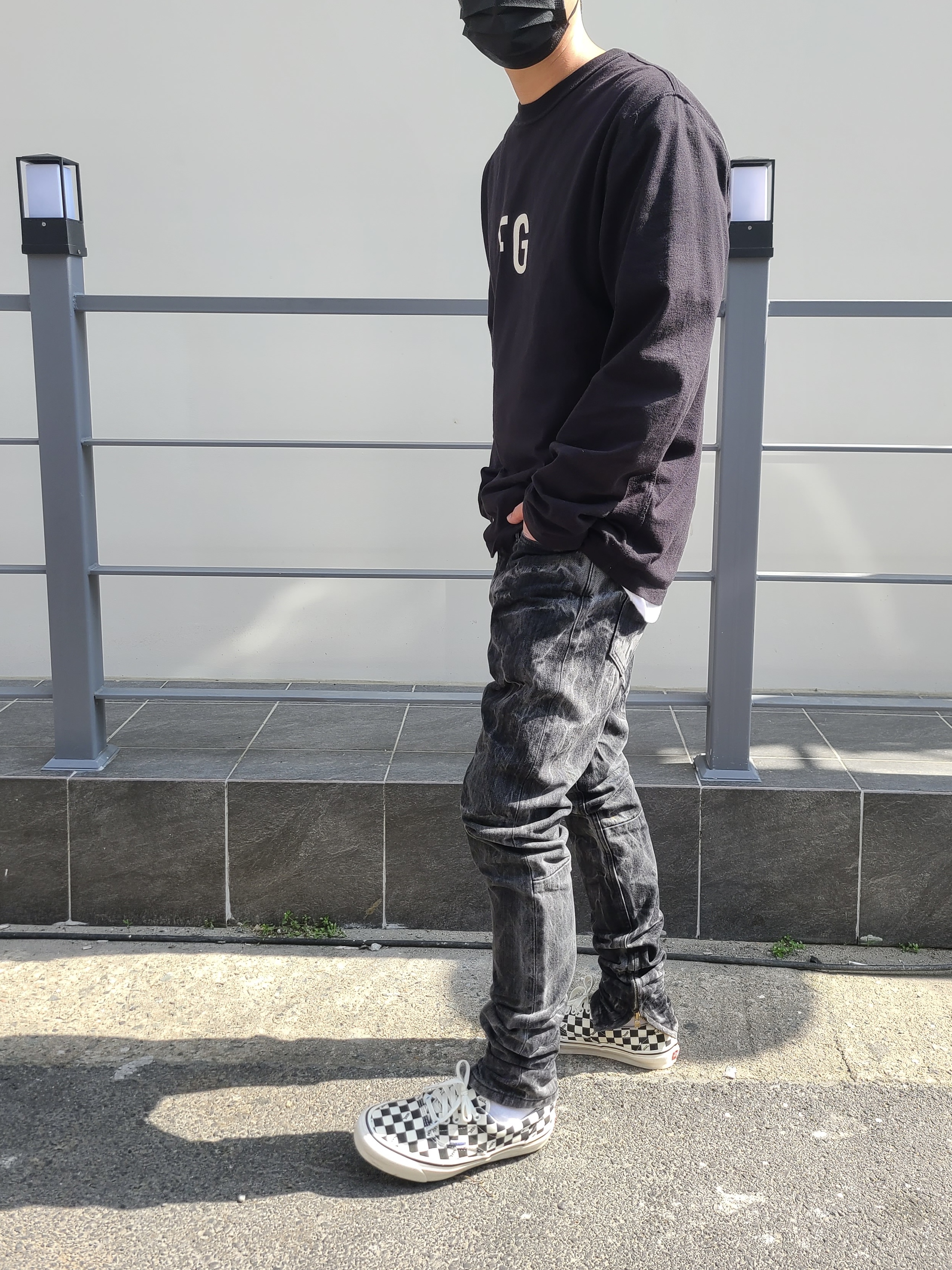 Vans Vault OG Era LX Checkerboard Canvas 착용 스타일