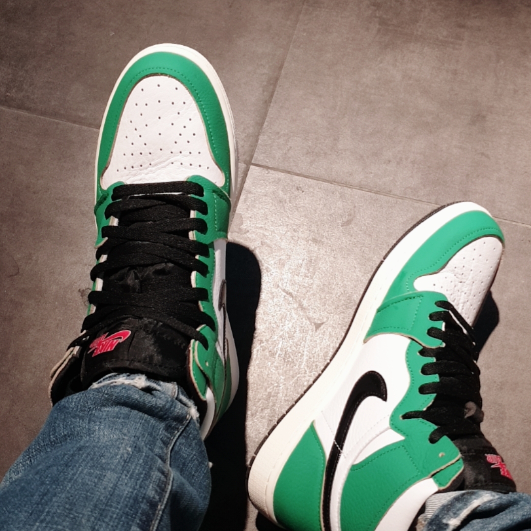 (W) Jordan 1 Retro High OG Lucky Green 착용 스타일