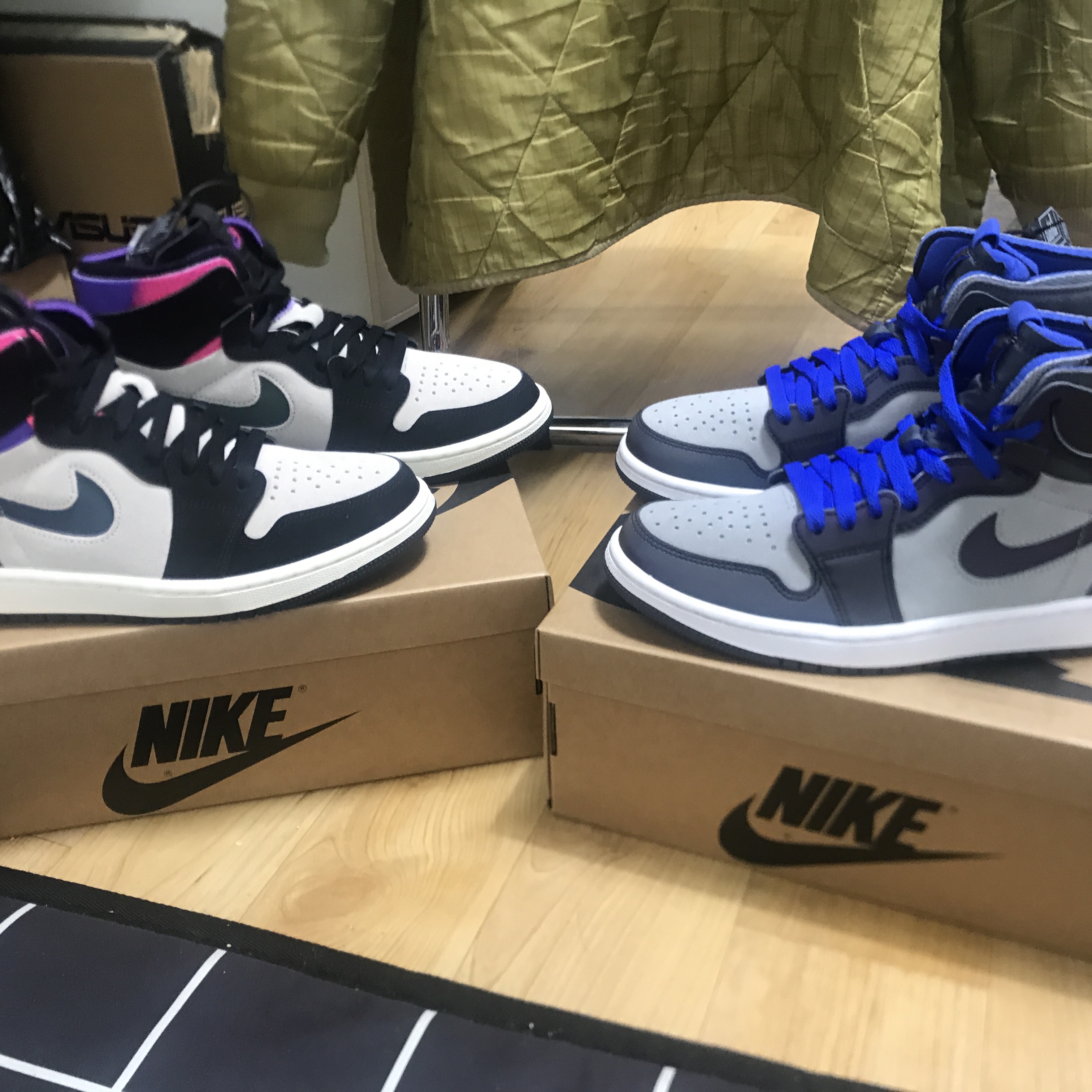 Jordan 1 x Paris Saint-Germain Zoom Air CMFT, Jordan 1 x League of Legends Zoom Air CMFT Esports 착용 스타일 - 1