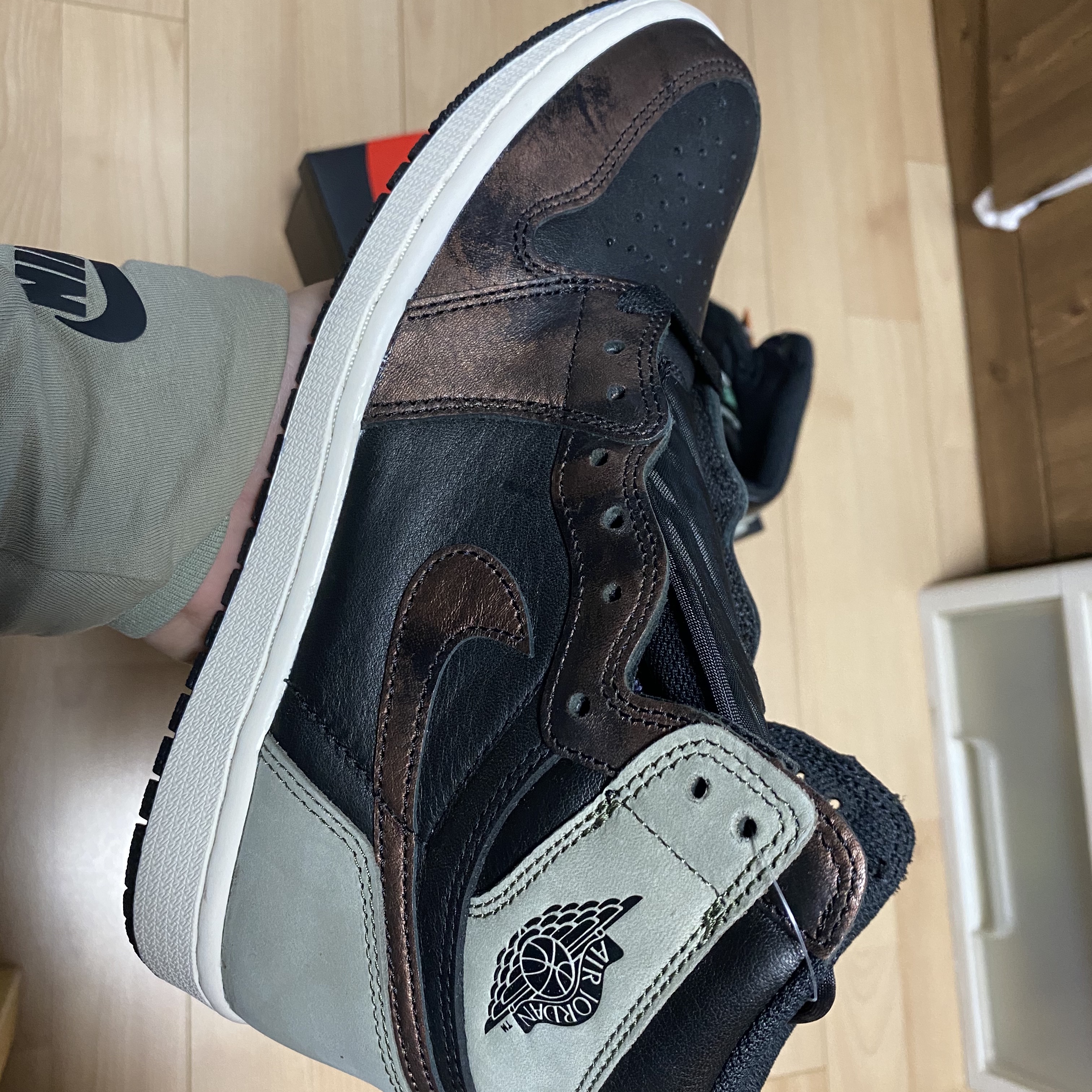 Jordan 1 Retro High OG Rust Shadow 착용 스타일