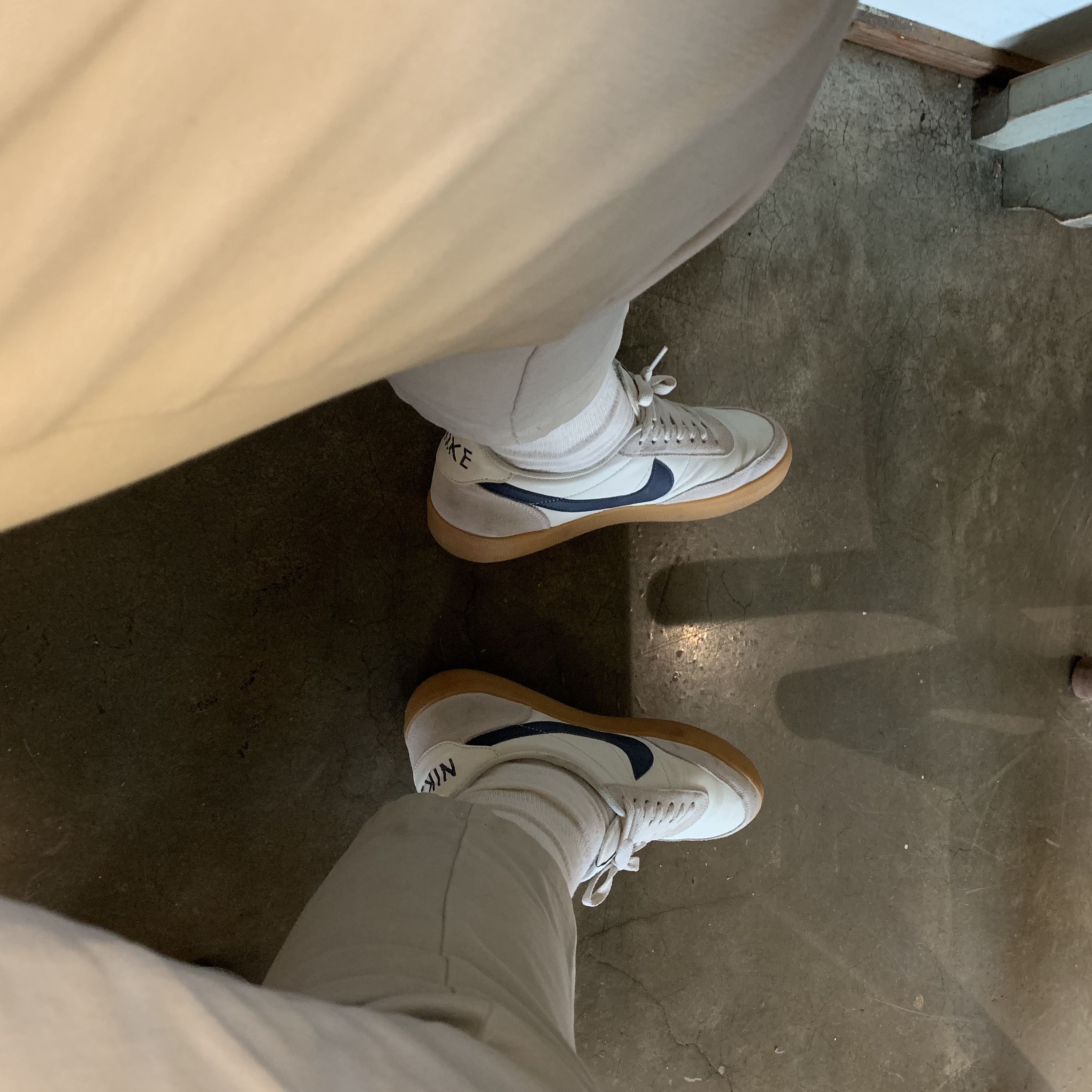 Nike x J.Crew Killshot 2 Sail Midnight Navy 착용 스타일