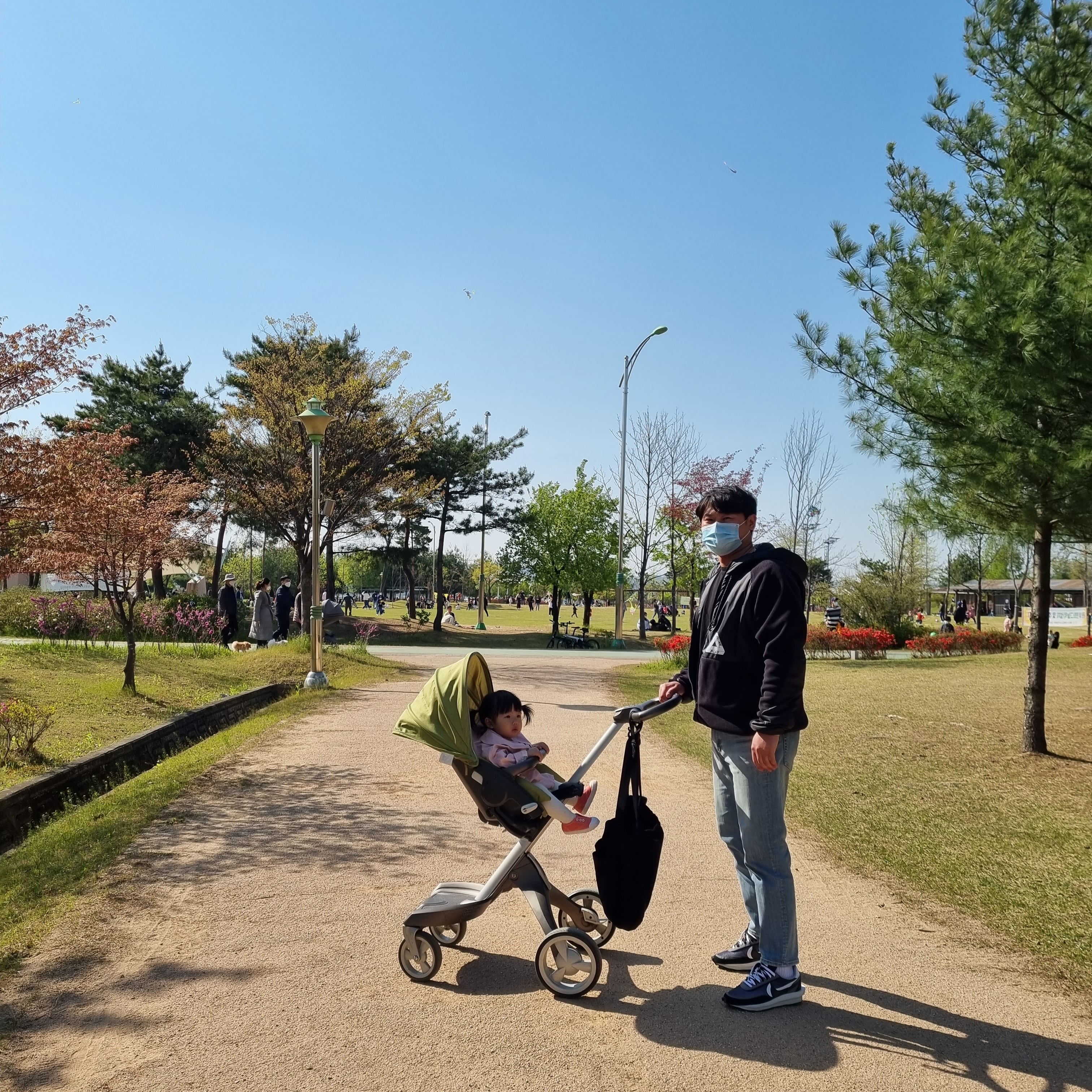 Nike x Sacai LDWaffle Black, Palace Fabrication Nation Jacket Black - 20FW 착용 스타일