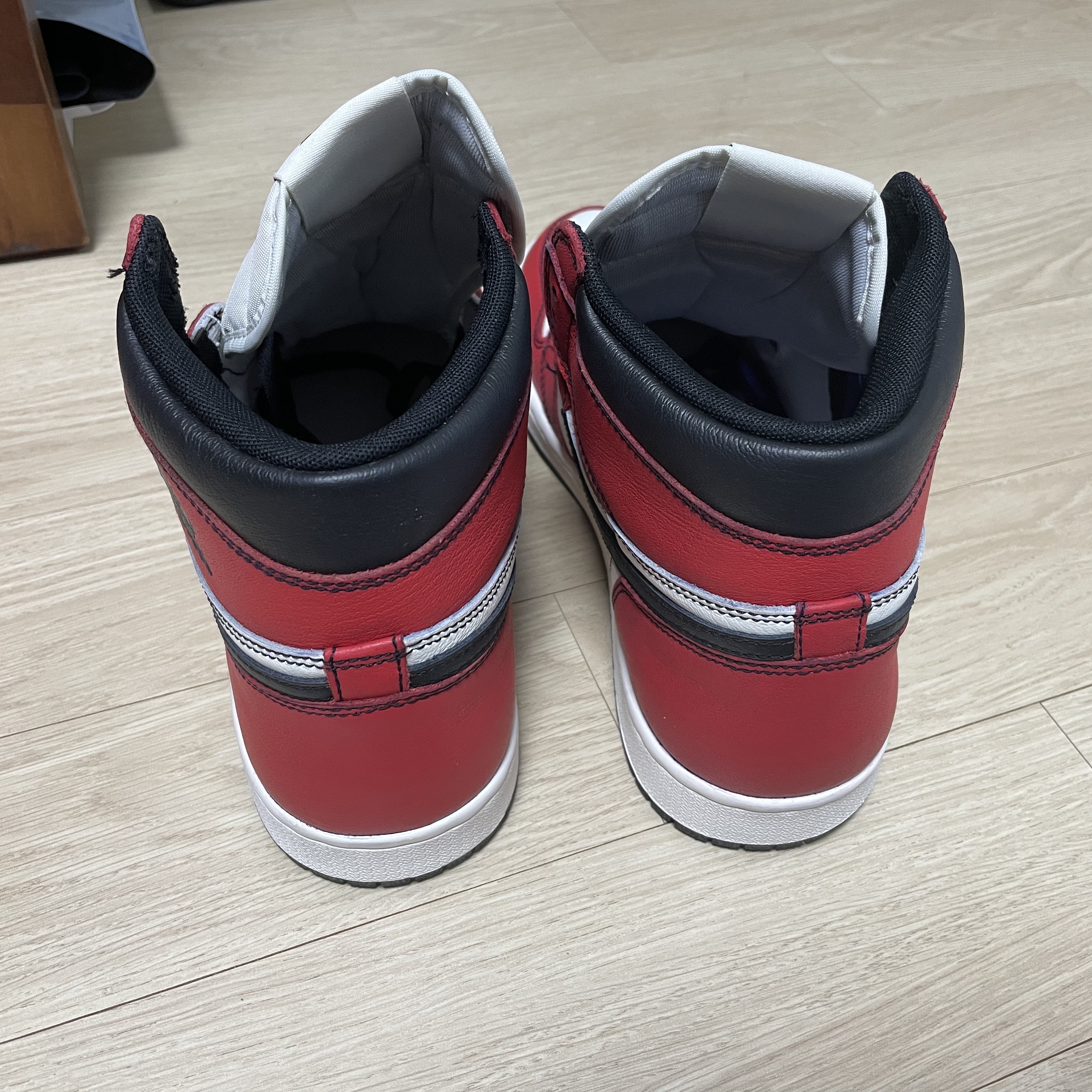 Jordan 1 Retro High OG Defiant SB LA to Chicago 착용 스타일 - 4
