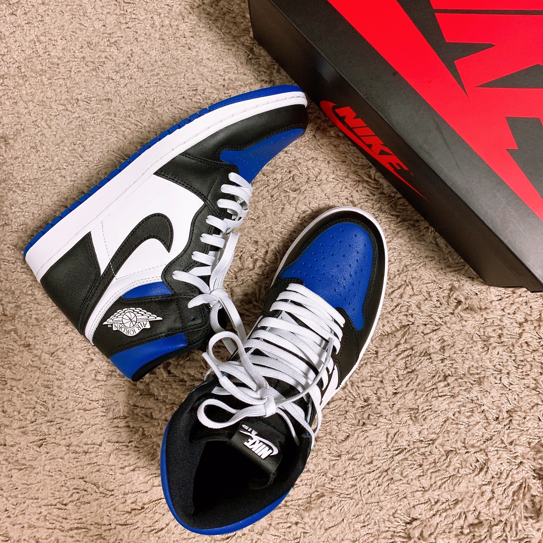 Jordan 1 Retro High OG Royal Toe 착용 스타일