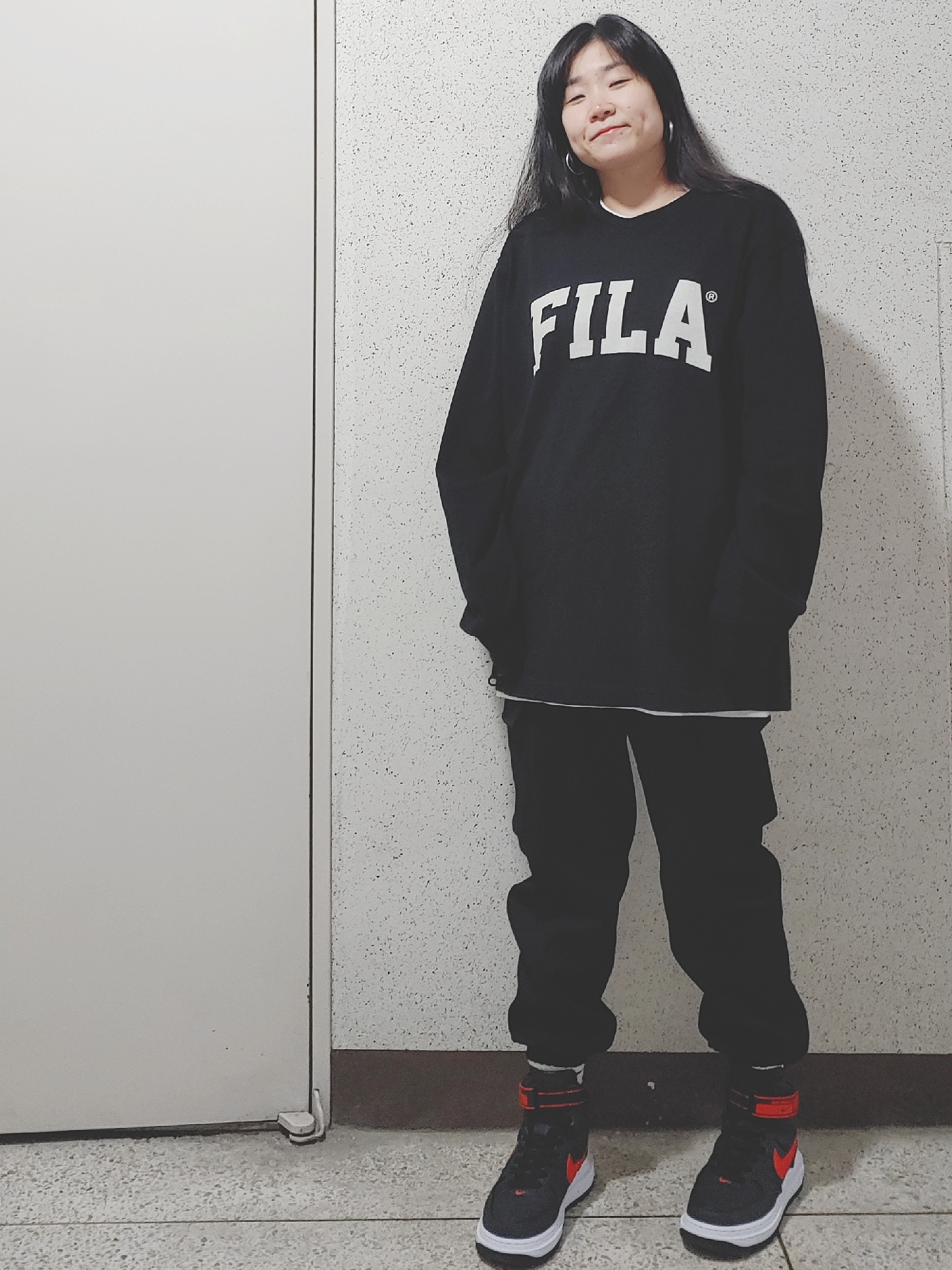 Nike Air Force 1 Boot Black Red 착용 스타일 - 3