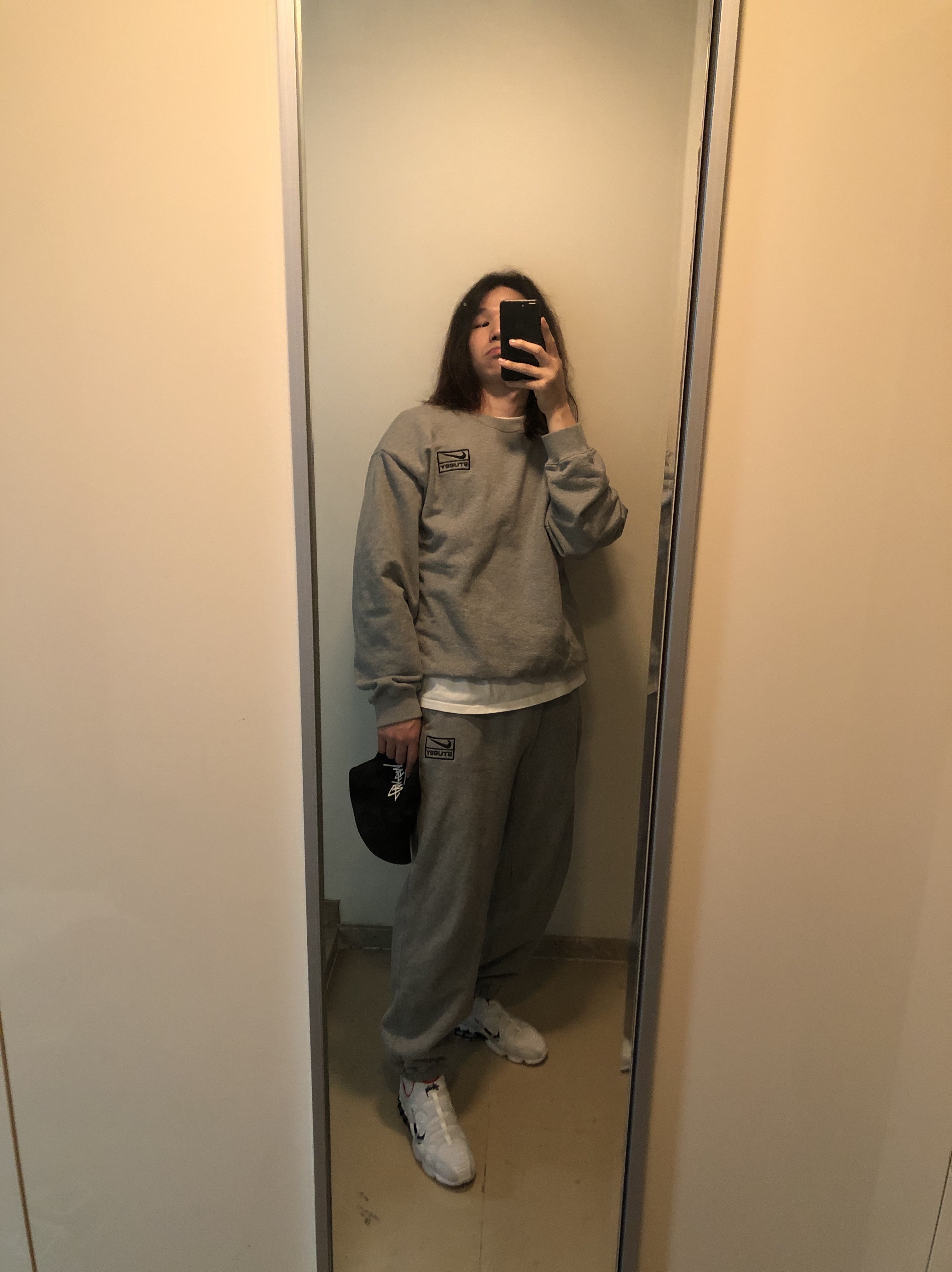 Nike x Stussy Bucket Hat Black, Nike x Stussy Air Zoom Spiridon Kukini White 착용 스타일