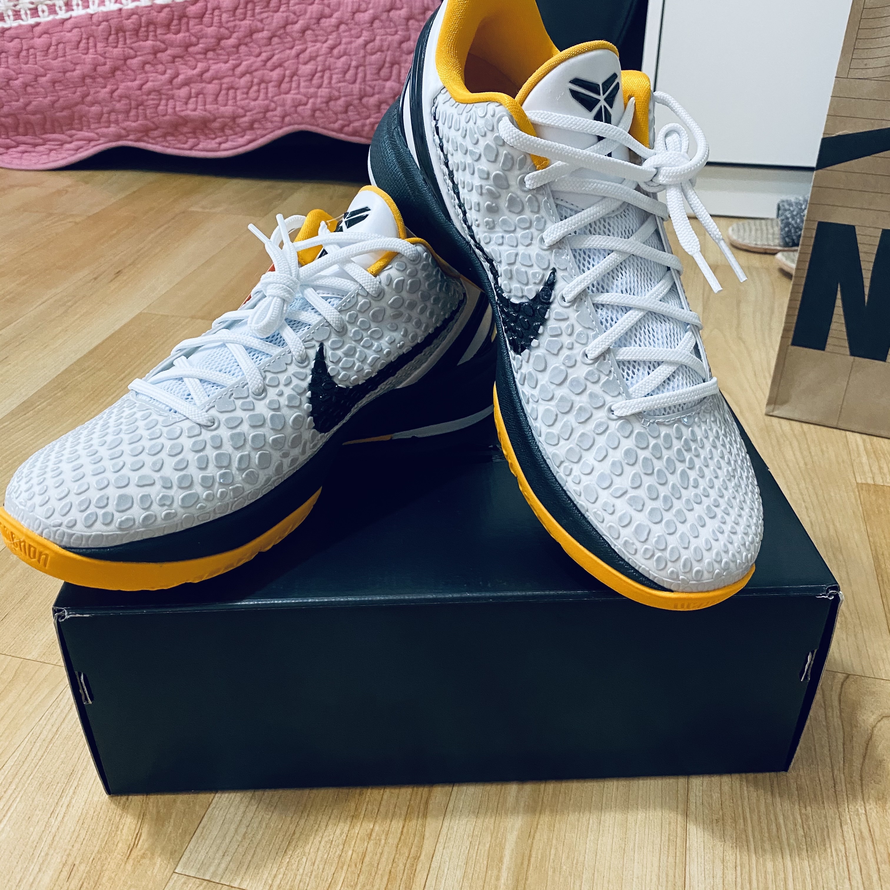 Nike Kobe 6 Protro White Del Sol 착용 스타일 - 1