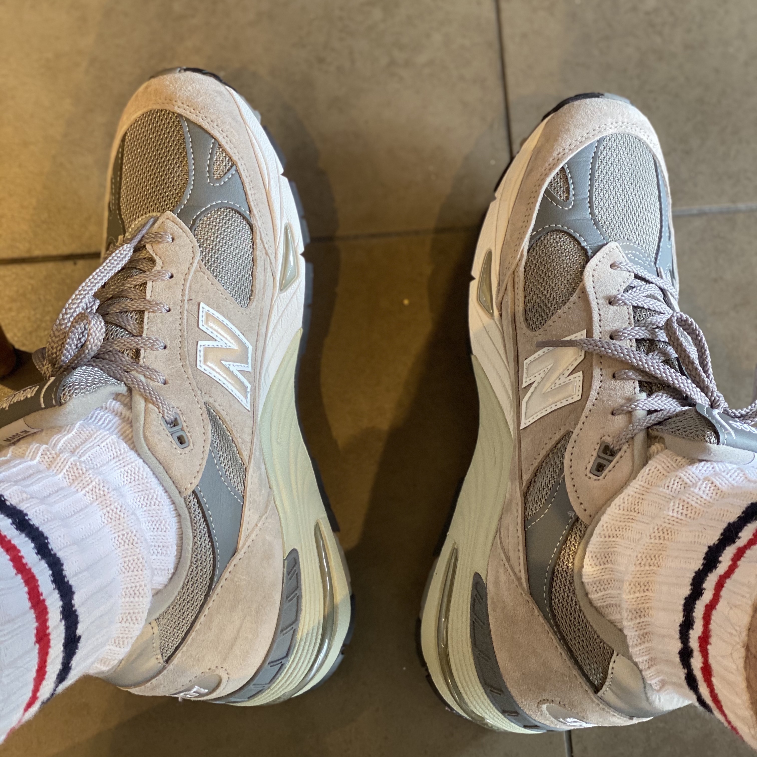 New Balance 991 Made in UK Grey 착용 스타일